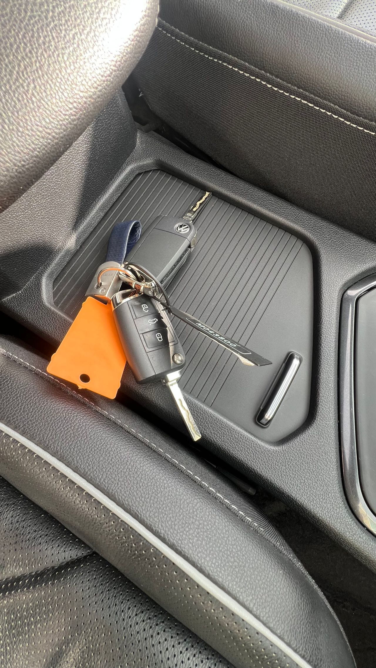 Volkswagen Tiguan R LINE 150CV 7 PLAZAS - Foto 20