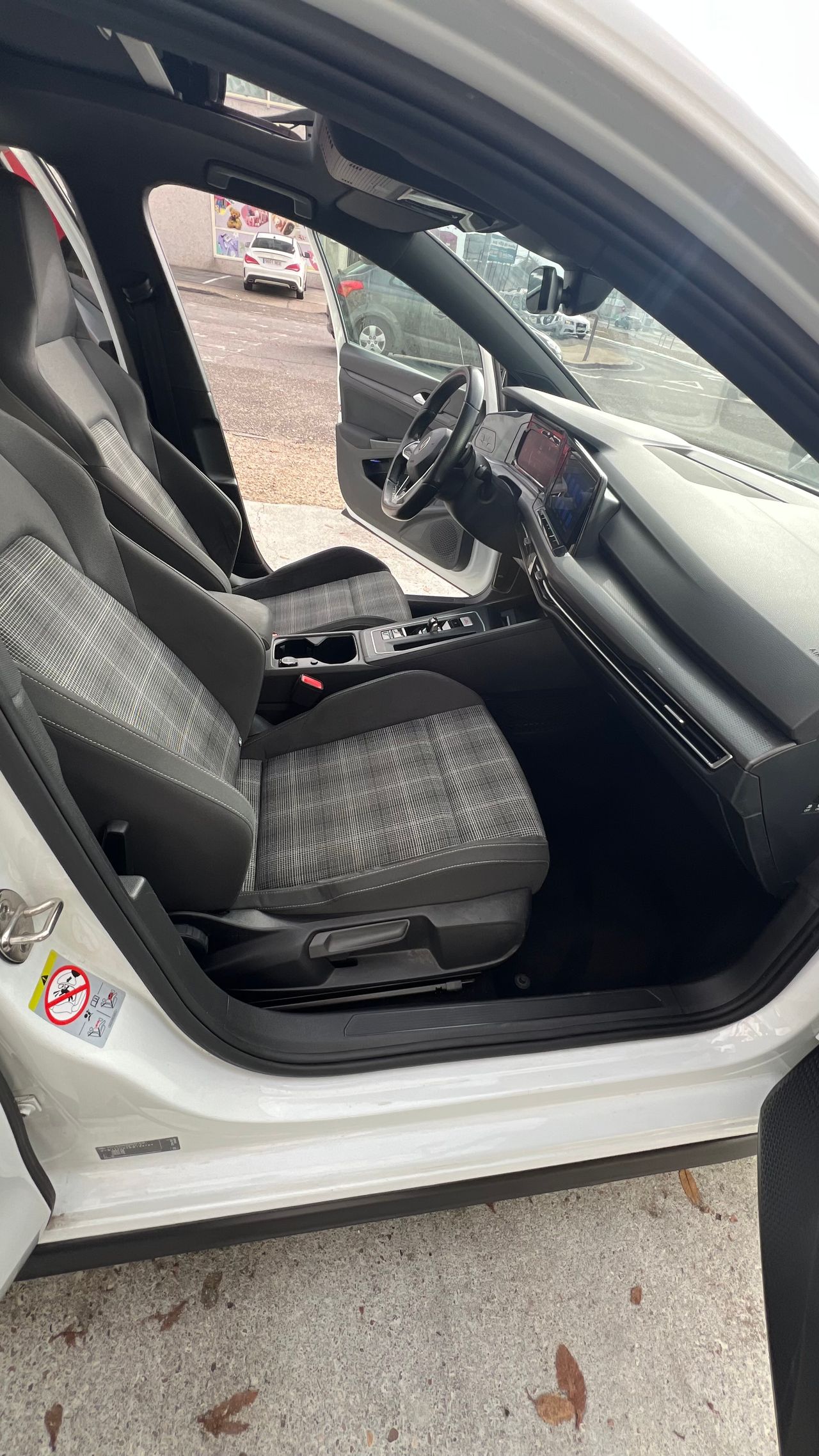 Volkswagen Golf GTD - Foto 11