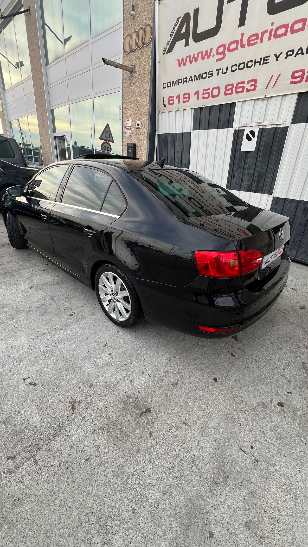 Volkswagen Jetta diesel cambio automatico - Foto 6