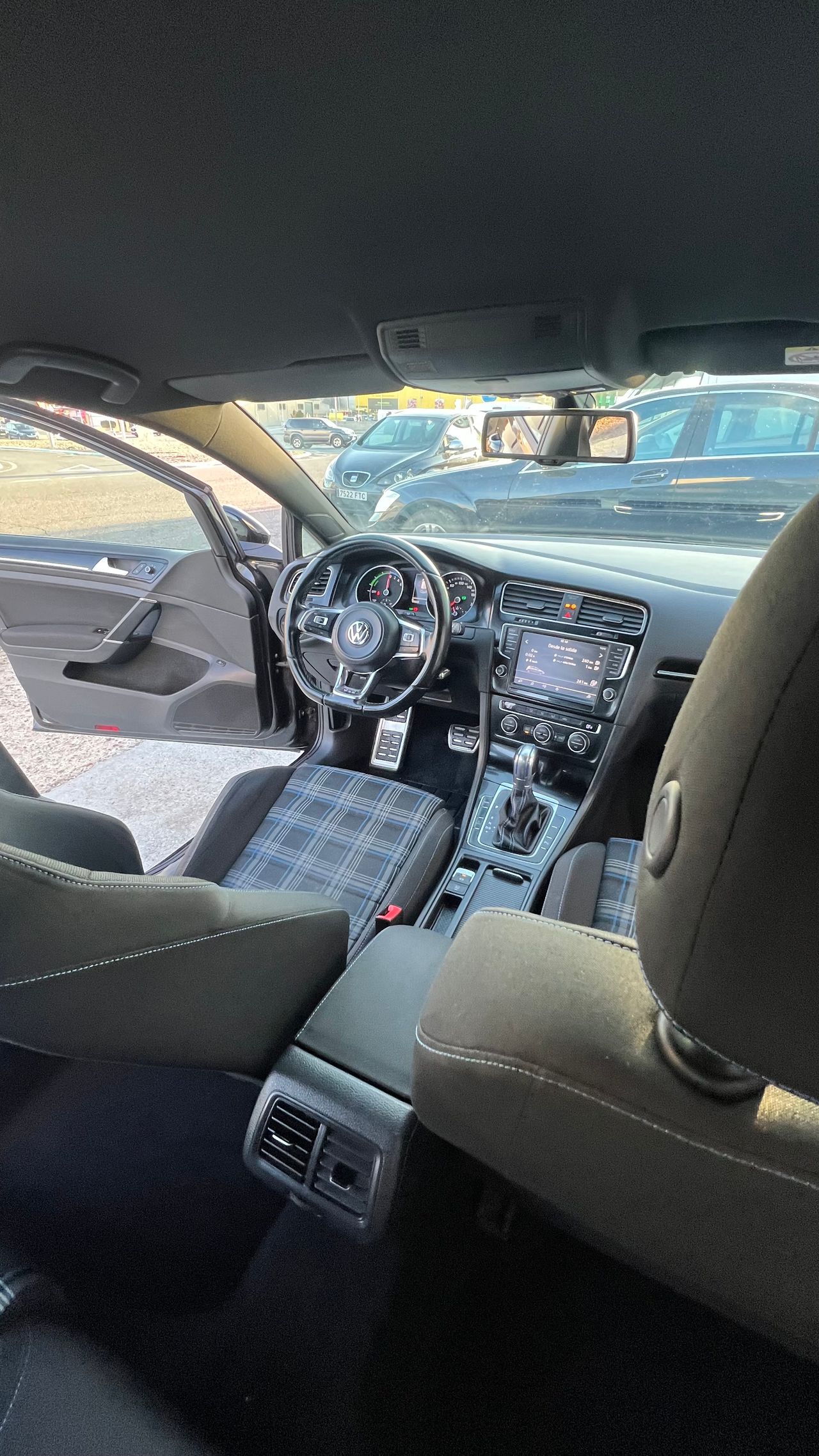 Volkswagen Golf 1.4 TSI DSG GTE - Foto 9