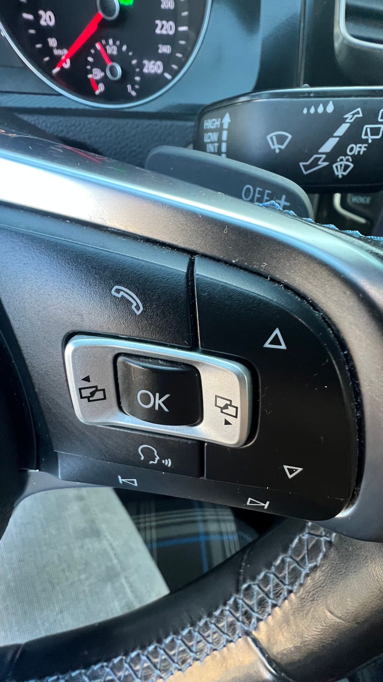 Volkswagen Golf 1.4 TSI DSG GTE - Foto 16