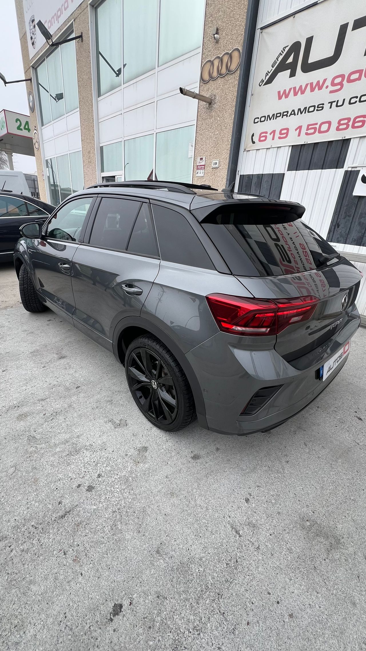 Volkswagen T-Roc RLine 2.0 TDI DSG 4x4 - Foto 6