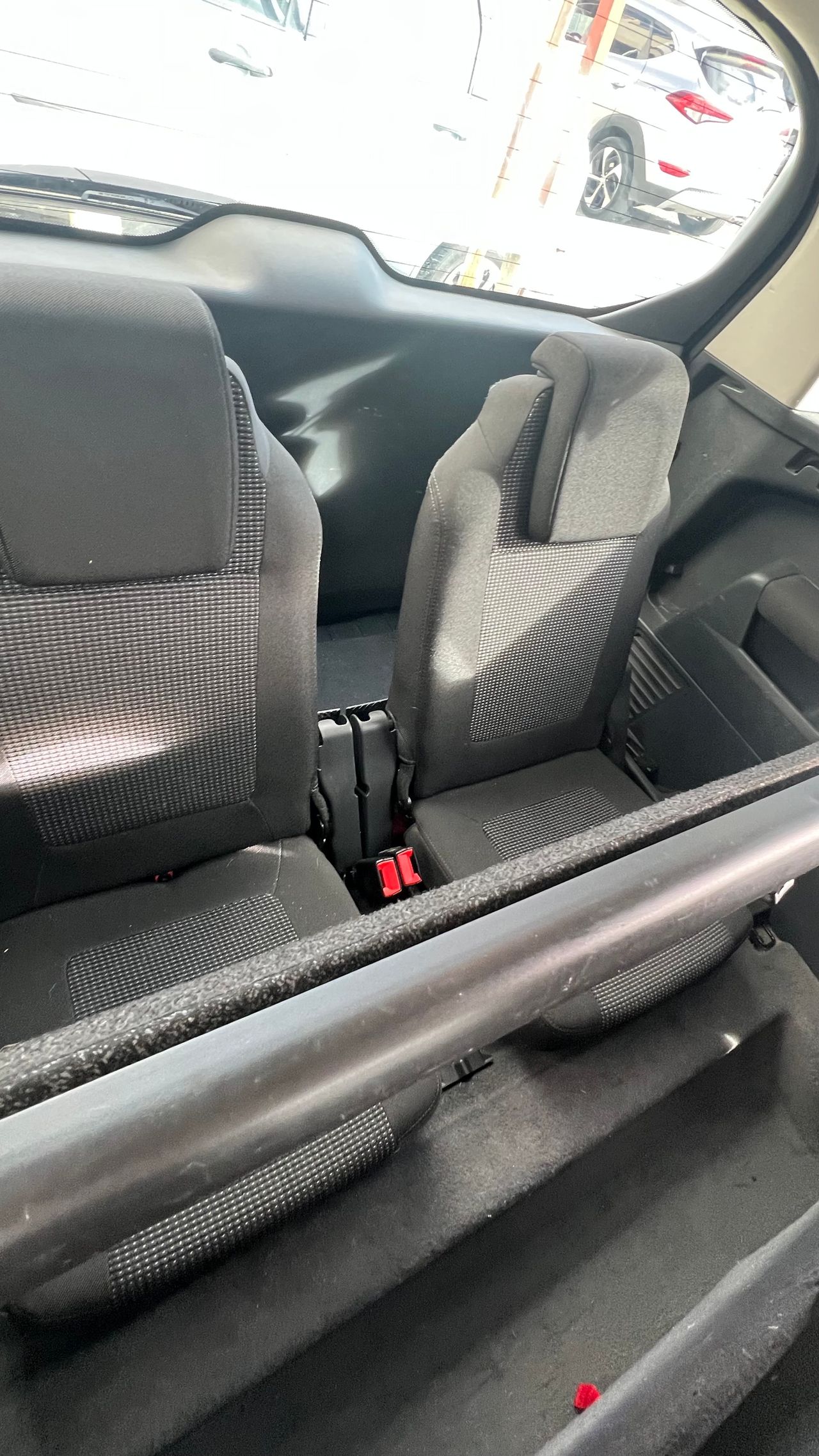 Peugeot 5008 1.6 HDI 112 FAP 7 plazas - Foto 12