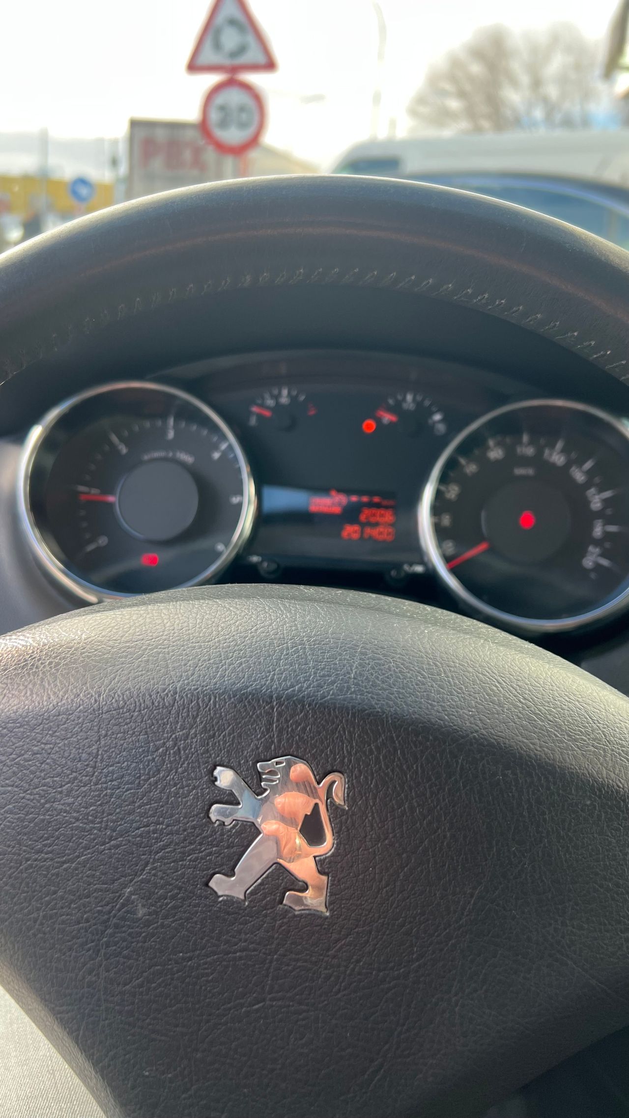 Peugeot 5008 1.6 HDI 112 FAP 7 plazas - Foto 18