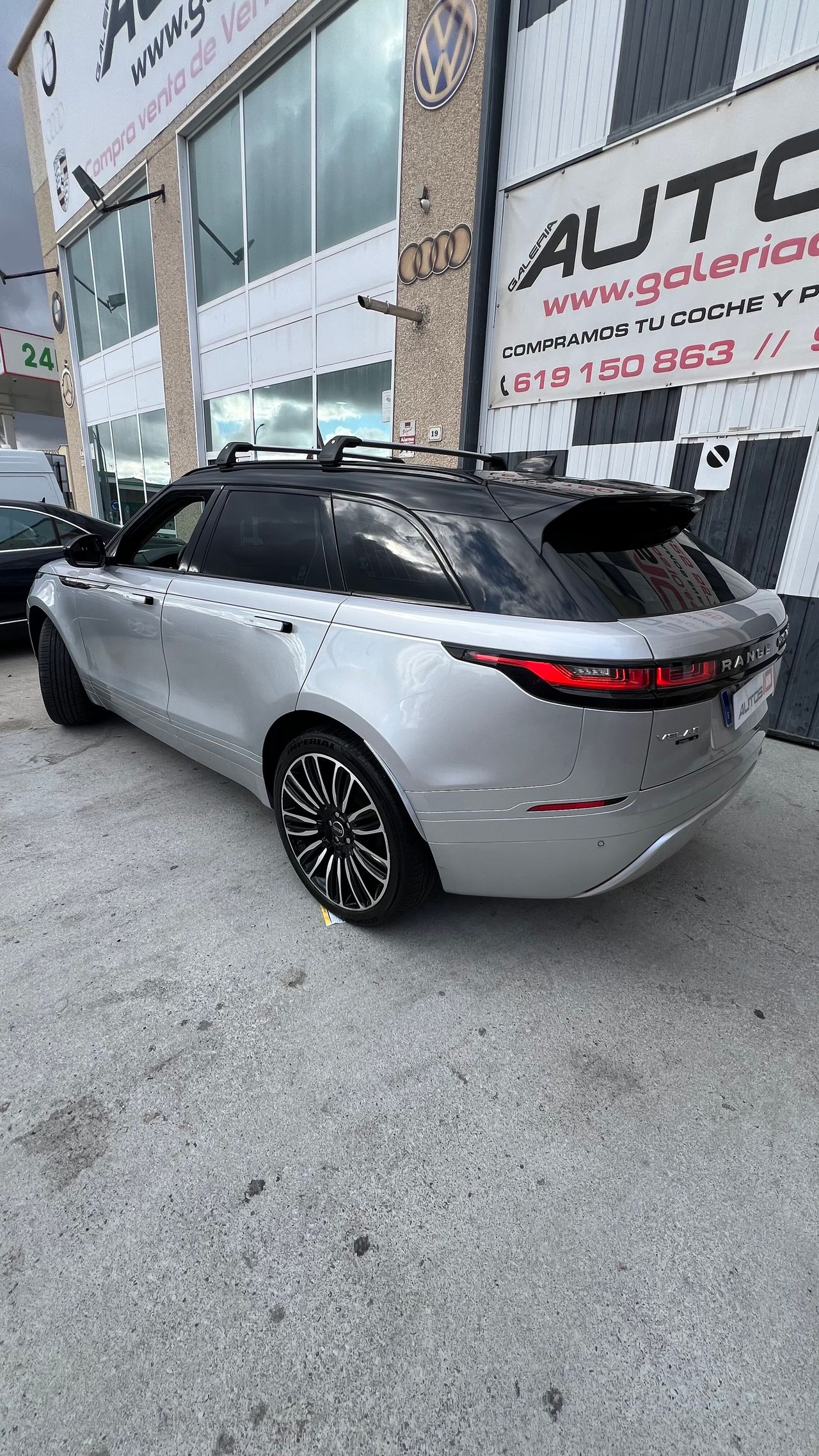 Land-Rover Range Rover Velar 2.0 D180 4WD Auto - Foto 6
