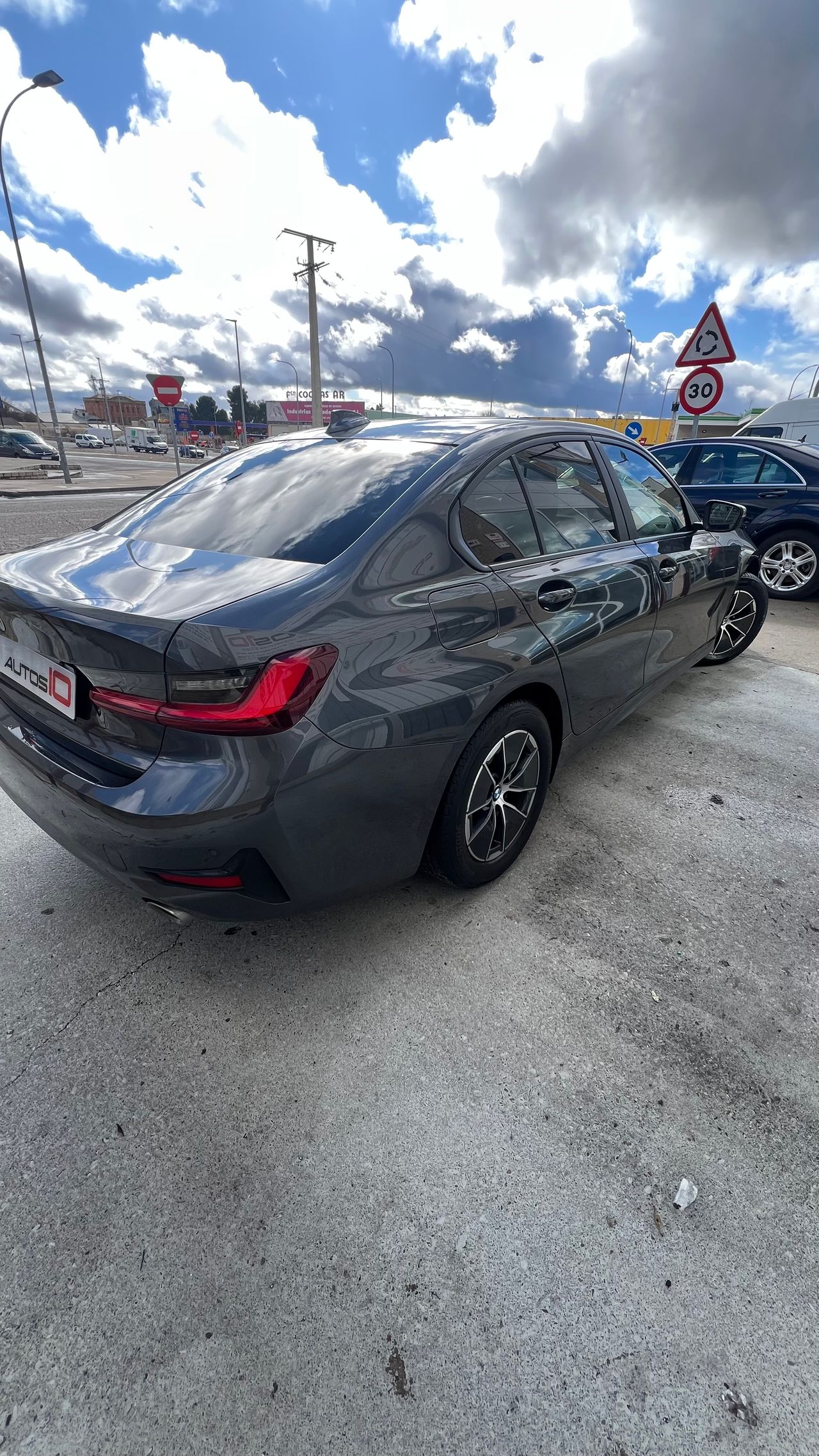 BMW Serie 3 318 i automatico 150cv - Foto 8