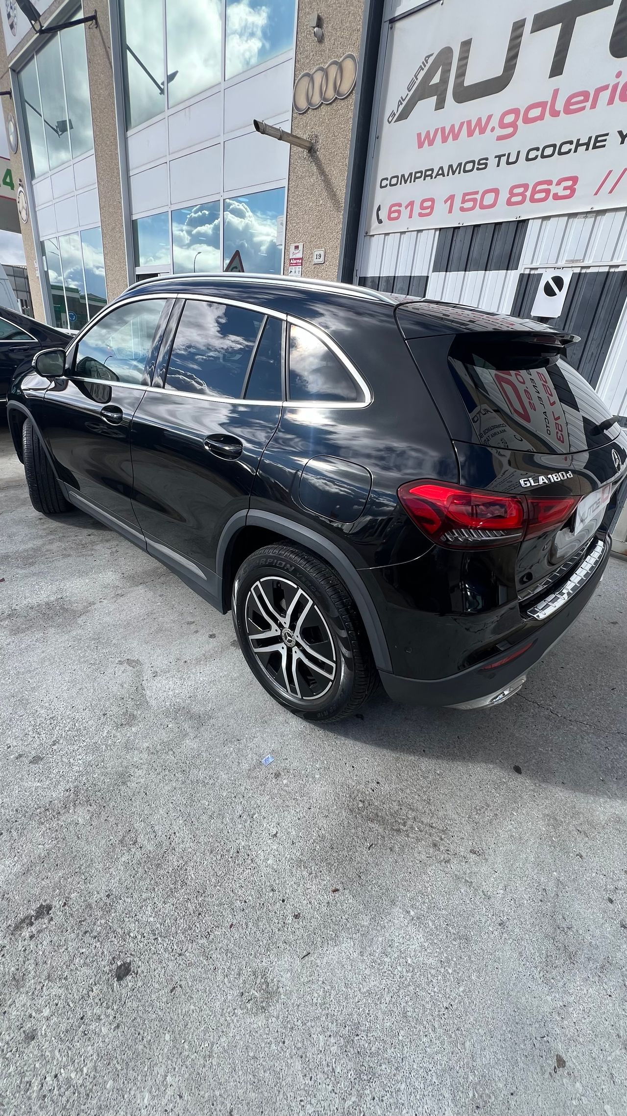 Mercedes Clase GLA 180 motor mercedes - Foto 6