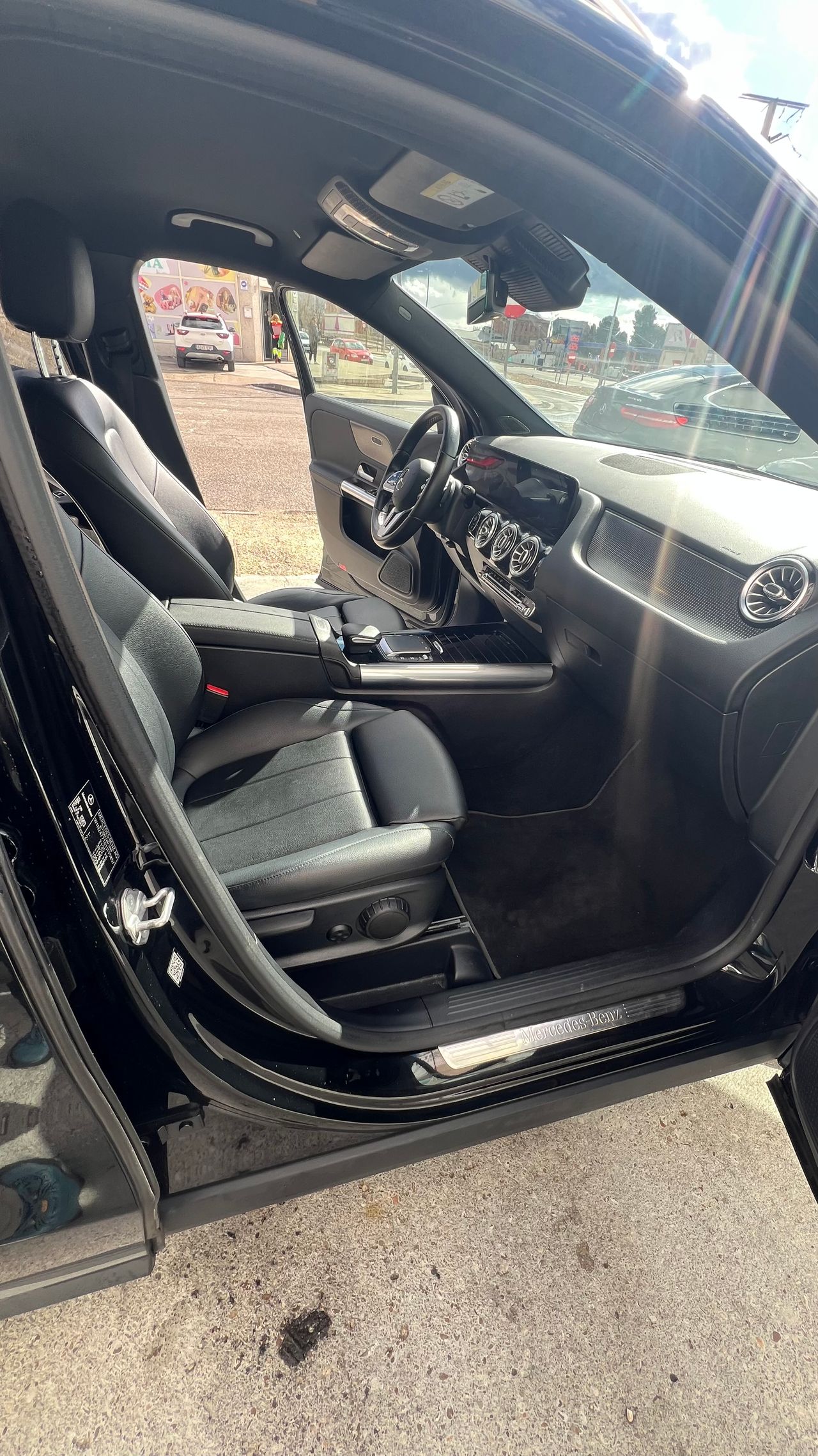 Mercedes Clase GLA 180 motor mercedes - Foto 13