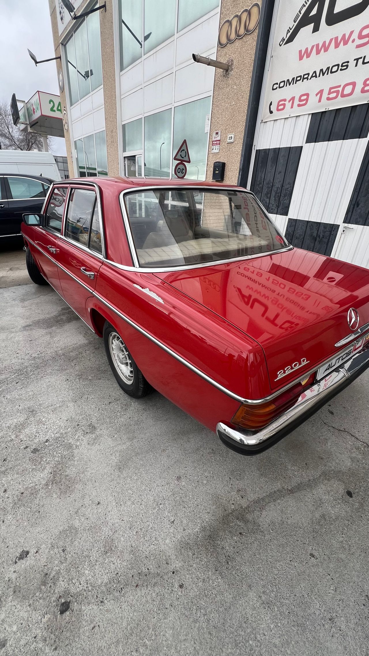 Mercedes 220 diesel año 1975 - Foto 6