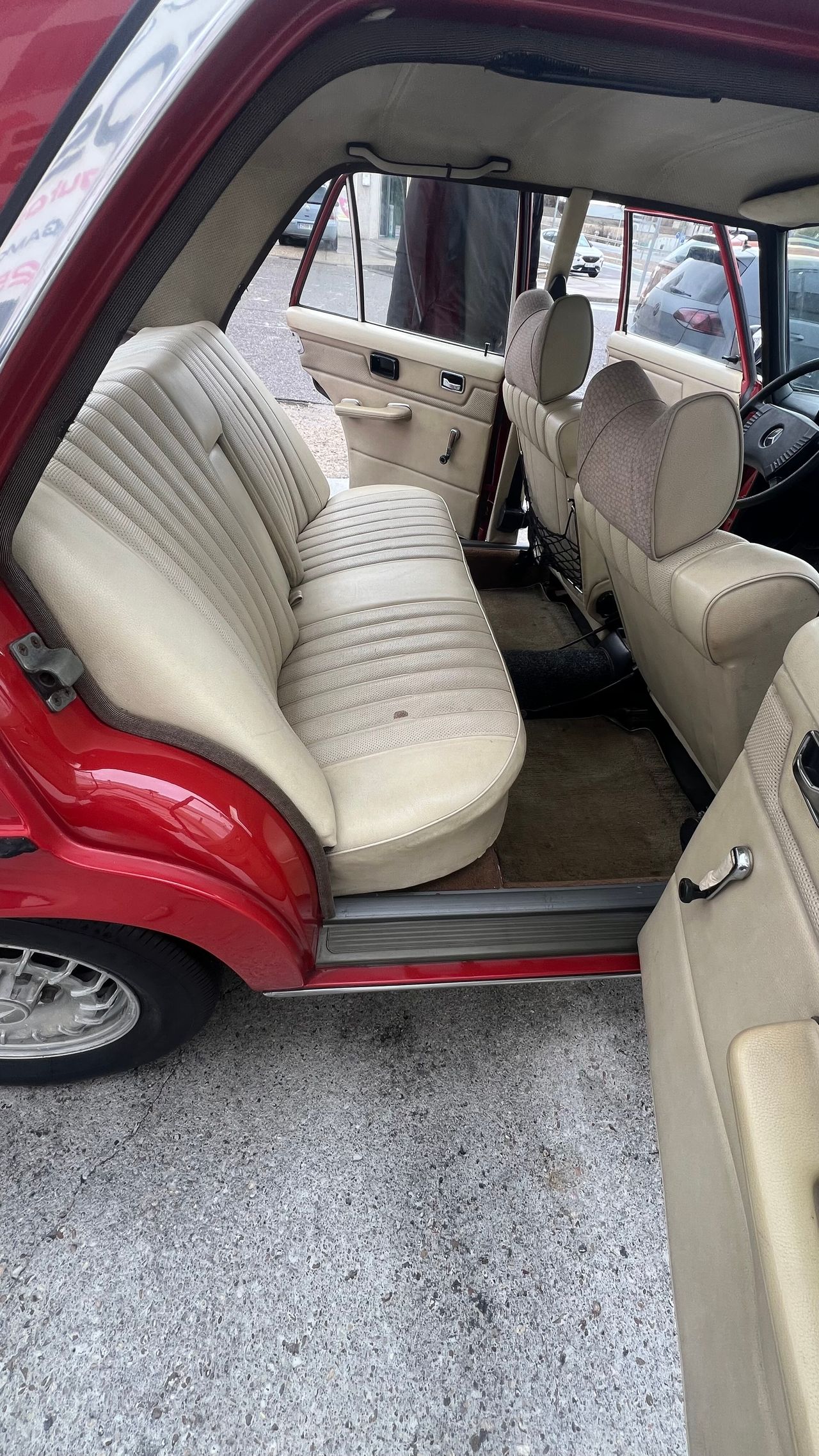 Mercedes 220 diesel año 1975 - Foto 9