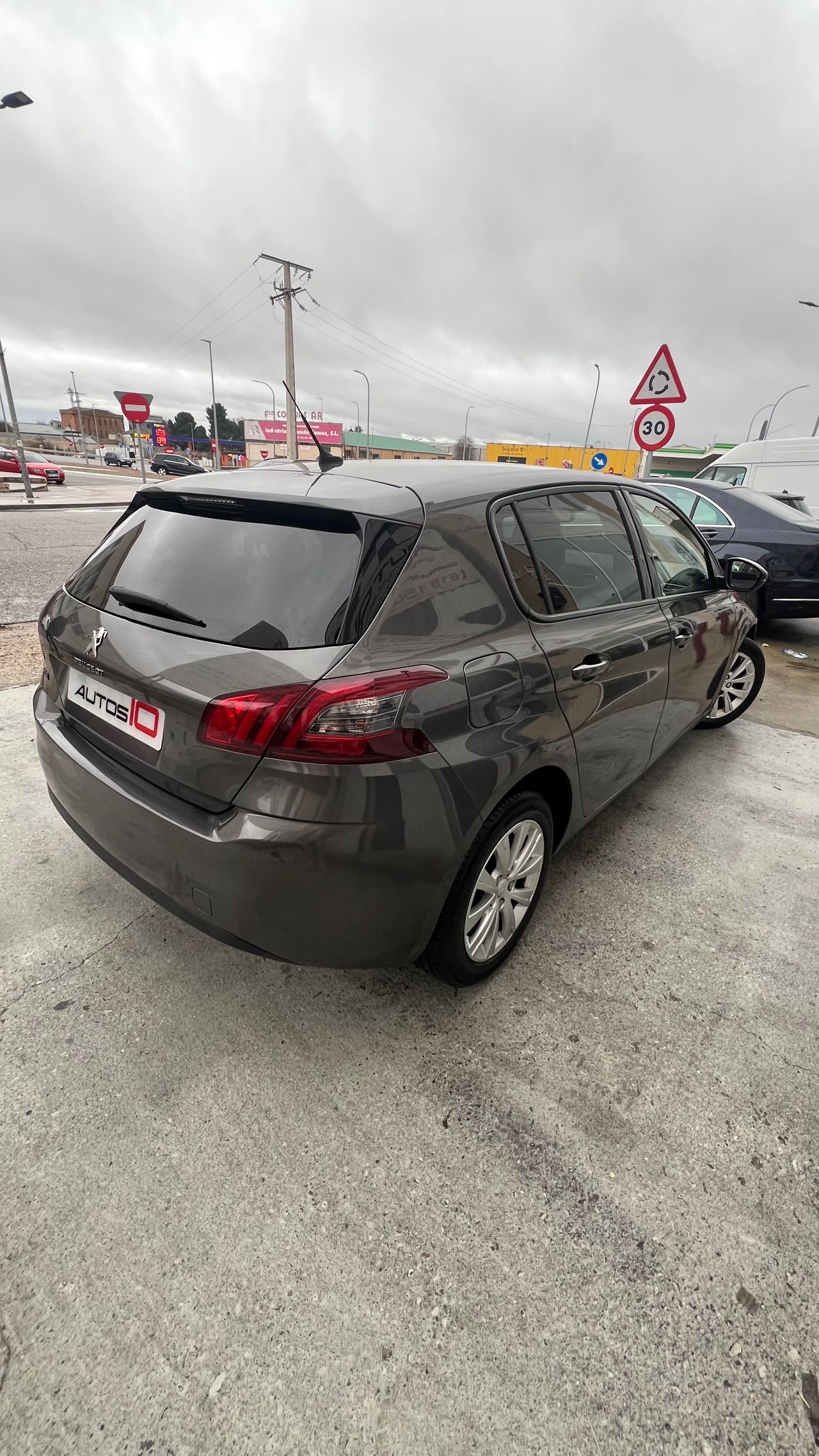 Peugeot 308 130cv - Foto 8