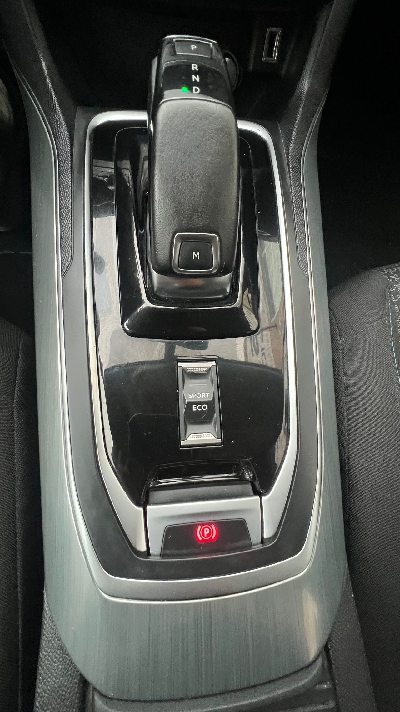 Peugeot 308 130cv - Foto 19