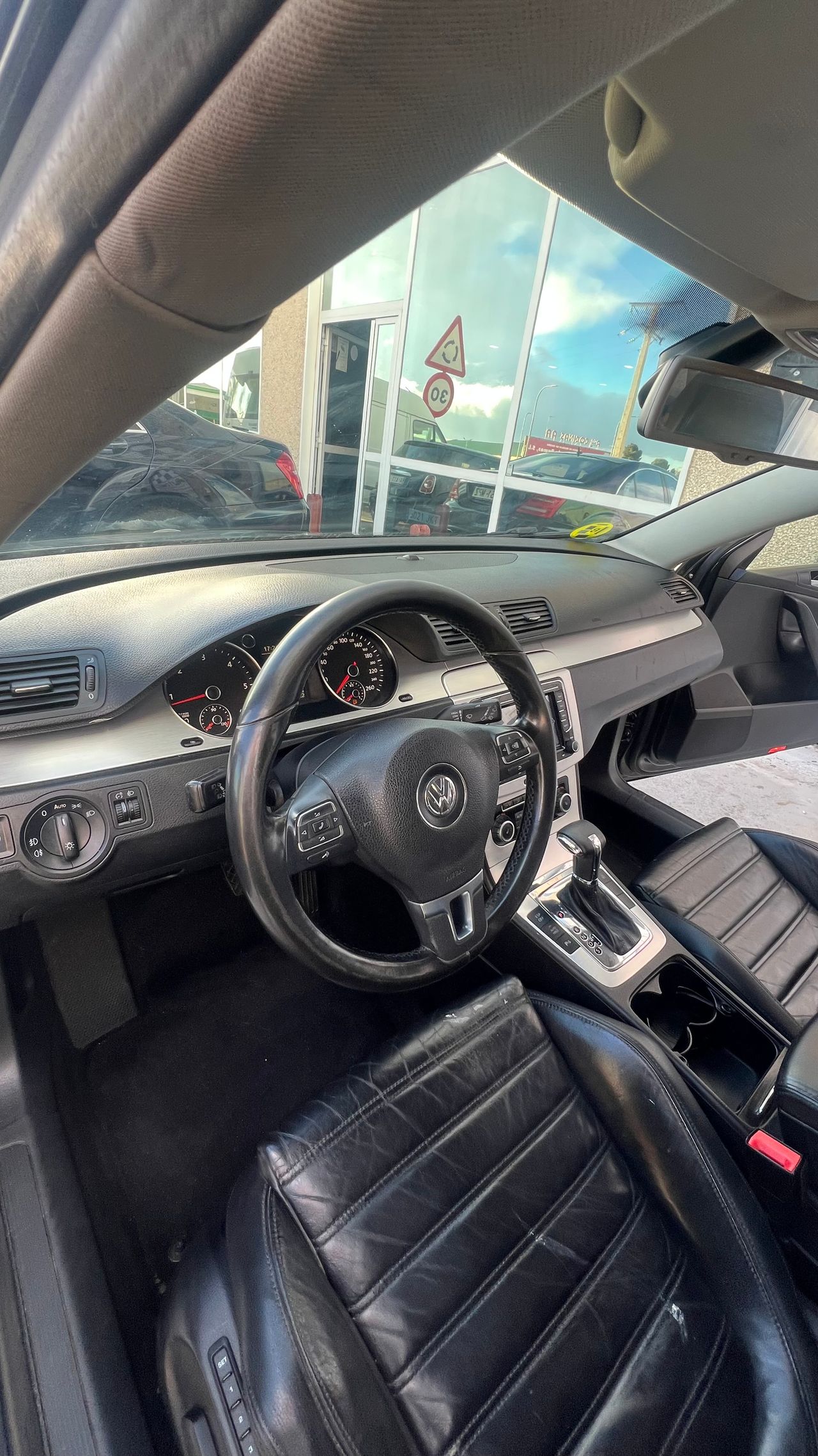 Volkswagen Passat 2.0tdi 140cv - Foto 14