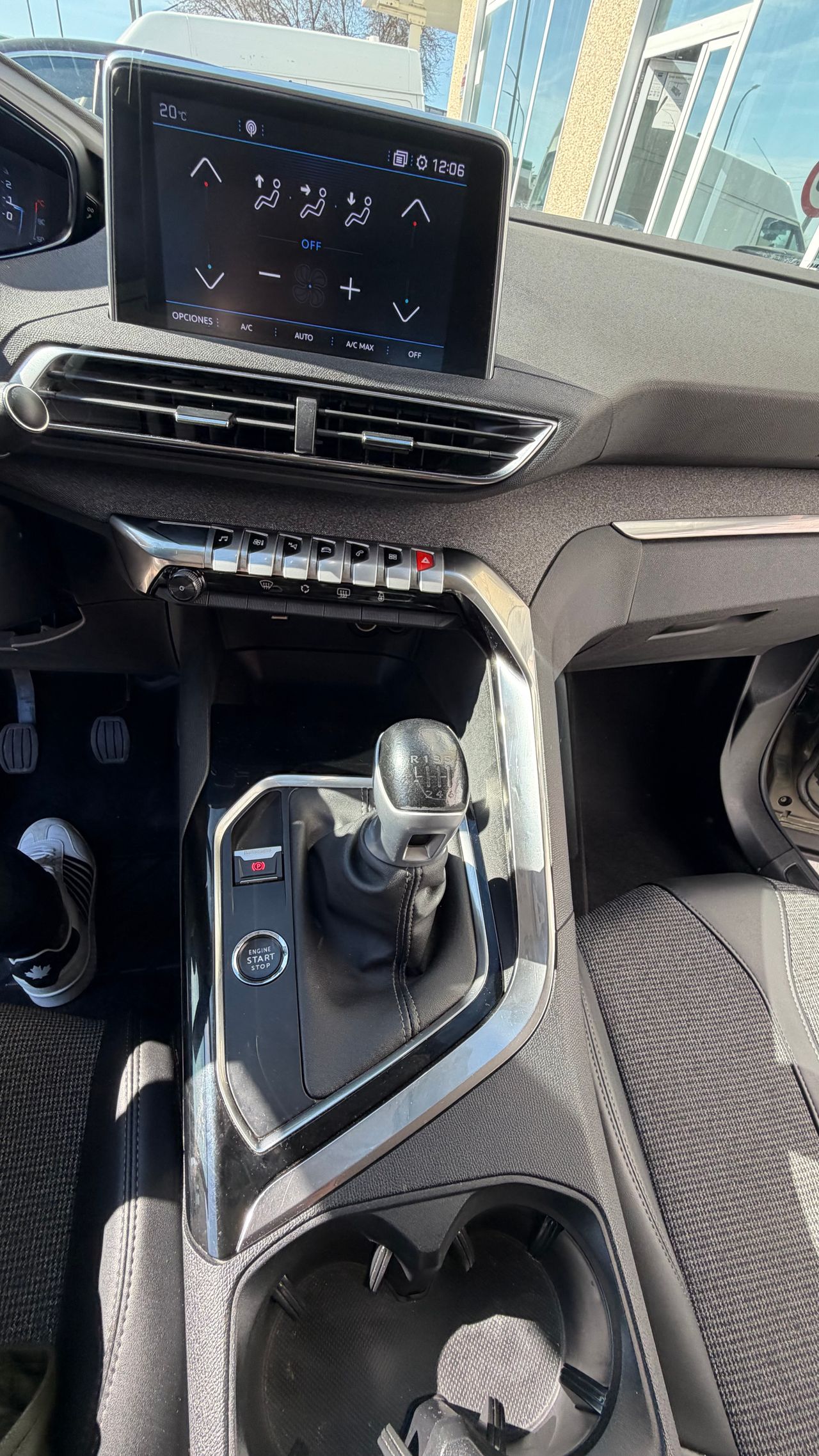 Peugeot 3008 BlueHDi SS Active Pack 130cv - Foto 16