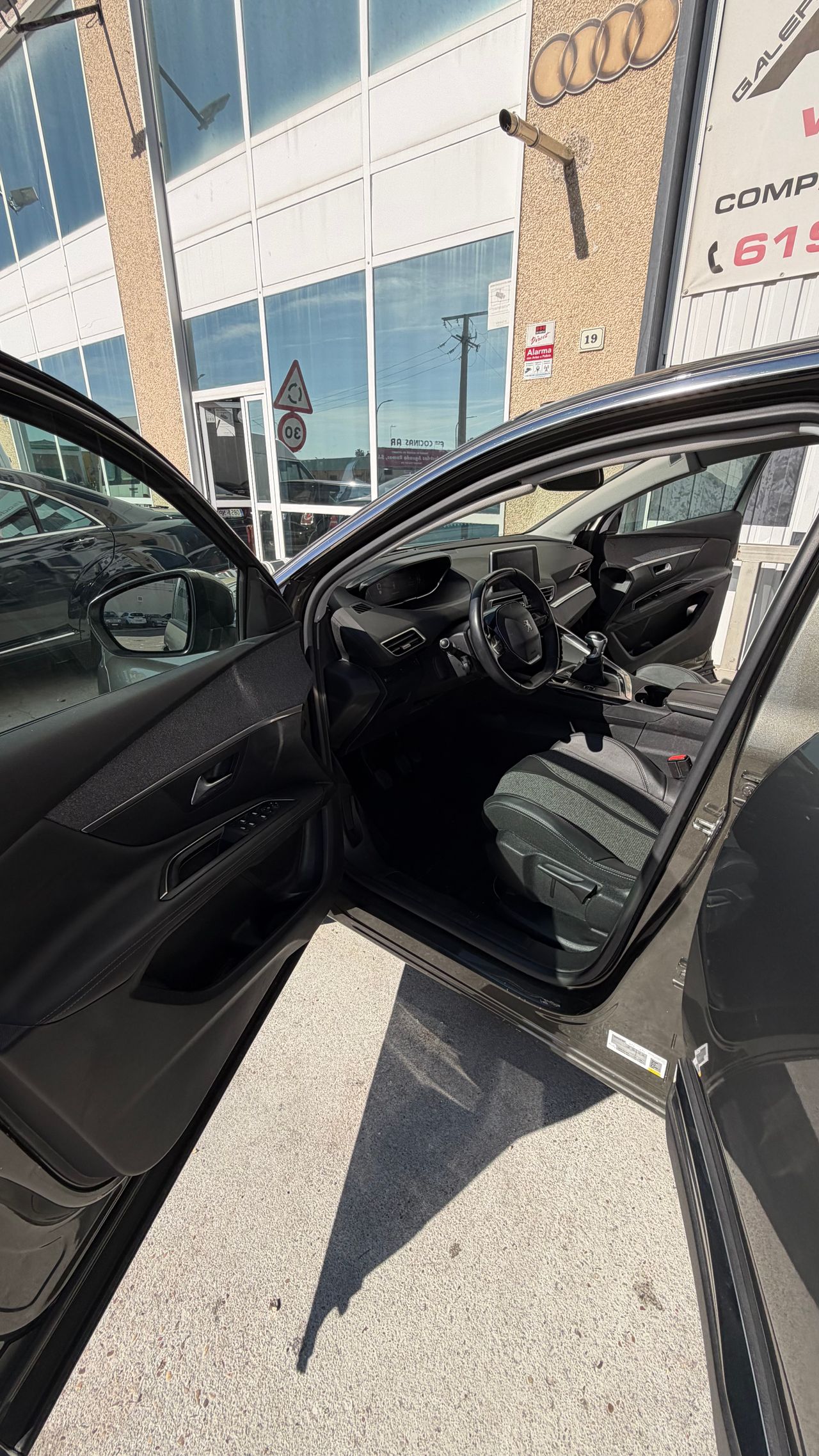 Peugeot 3008 BlueHDi SS Active Pack 130cv - Foto 13