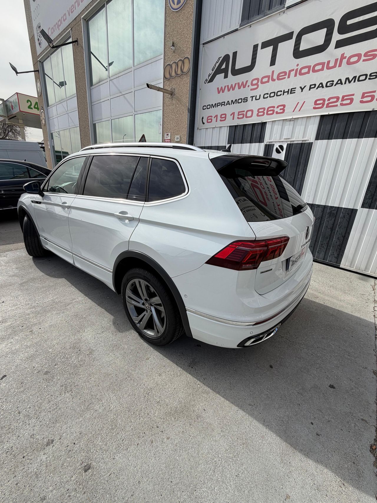 Volkswagen Tiguan 2.0 tdi 150 cv r line 7 plazas - Foto 6