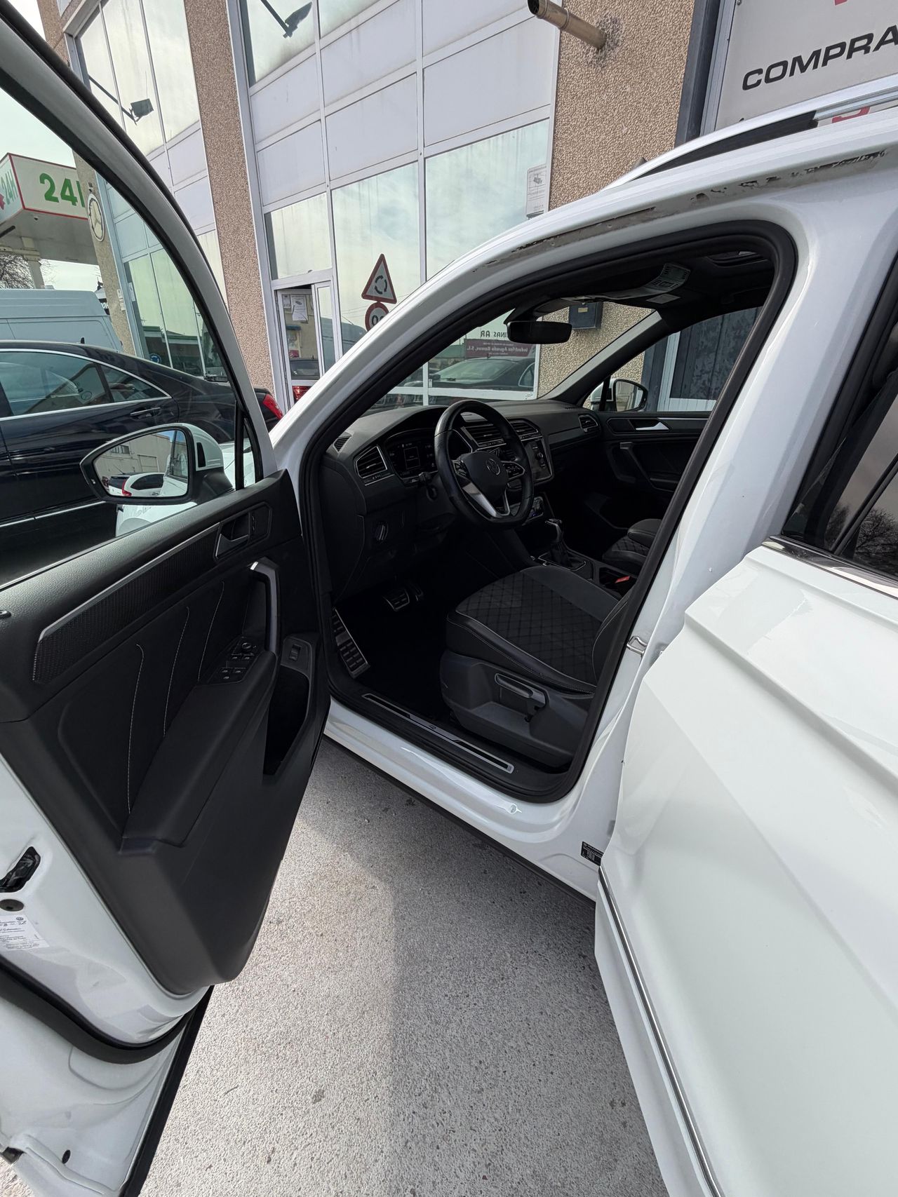 Volkswagen Tiguan 2.0 tdi 150 cv r line 7 plazas - Foto 13