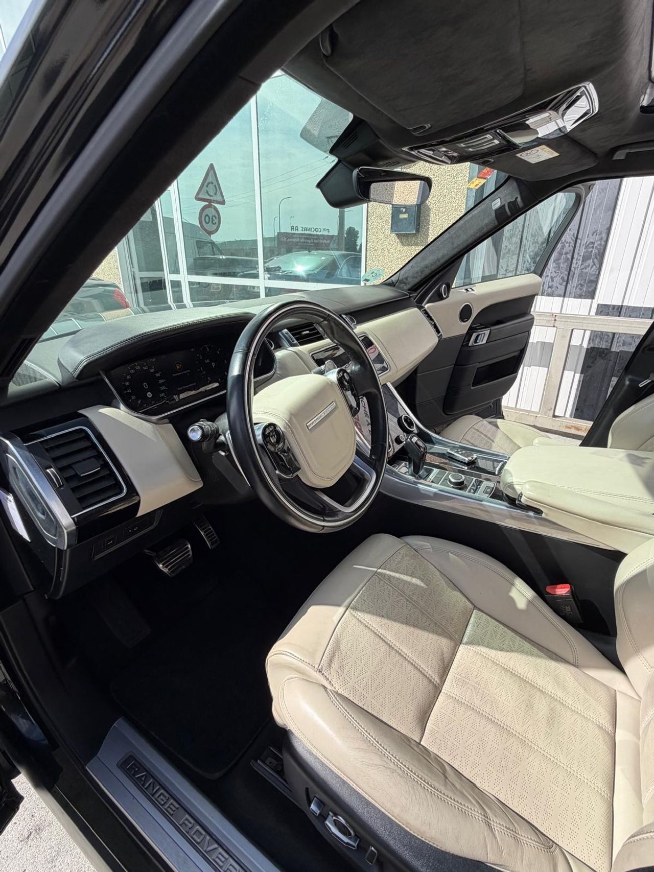 Land-Rover Range Rover Sport 3.0 SDV6 Autobiography Dynamic 306cv - Foto 24