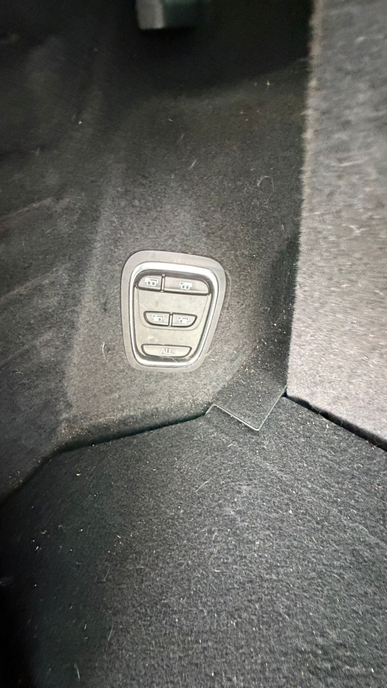 Renault Grand Scénic Diesel cambio automático 160cv 7 plazas - Foto 9