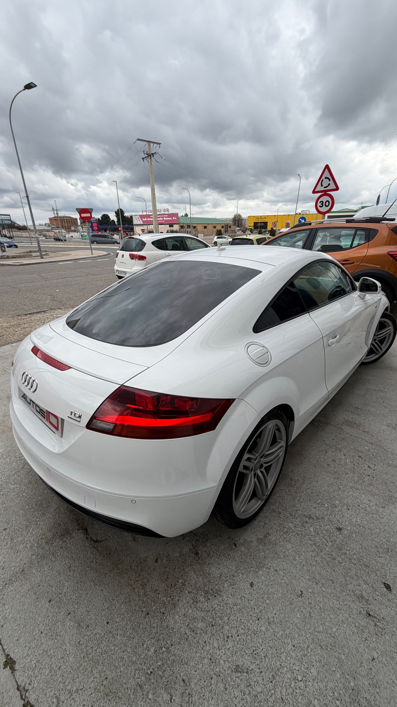 Audi TT  2.0 TDI DPF quattro s line 170cv - Foto 8