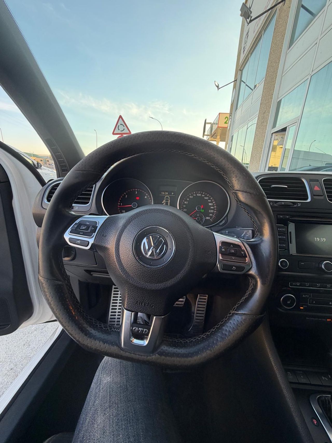 Volkswagen Golf  2.0 TDI DSG 6 vel GTD - Foto 12