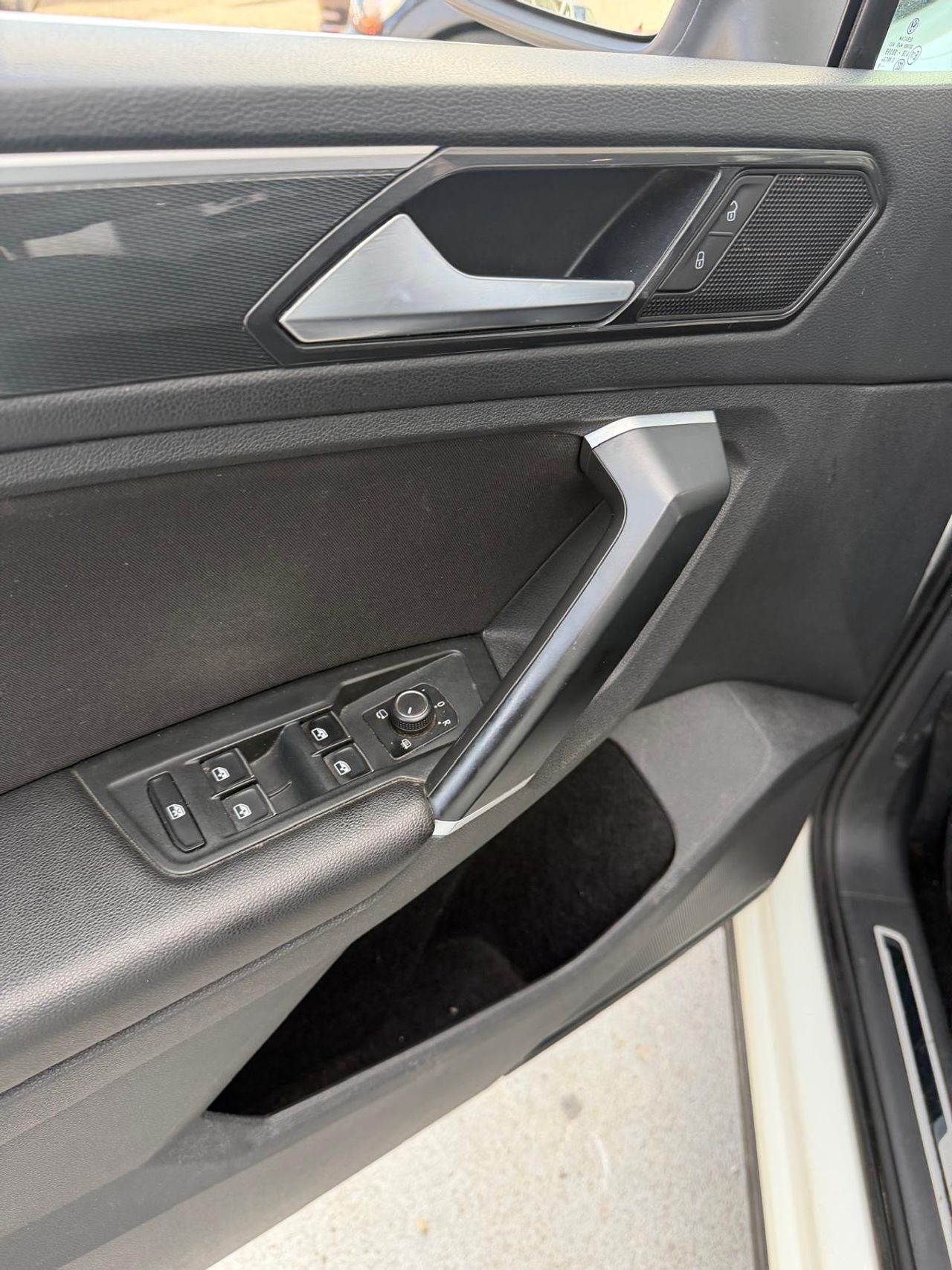 Volkswagen Tiguan 150 cv - Foto 14