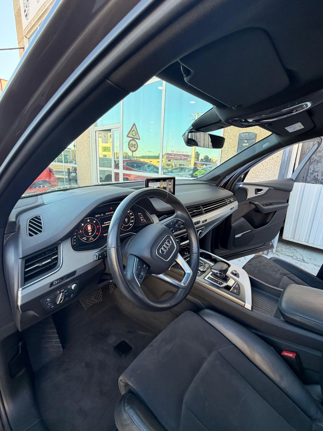 Audi Q7 3.0TDI 286CV - Foto 19