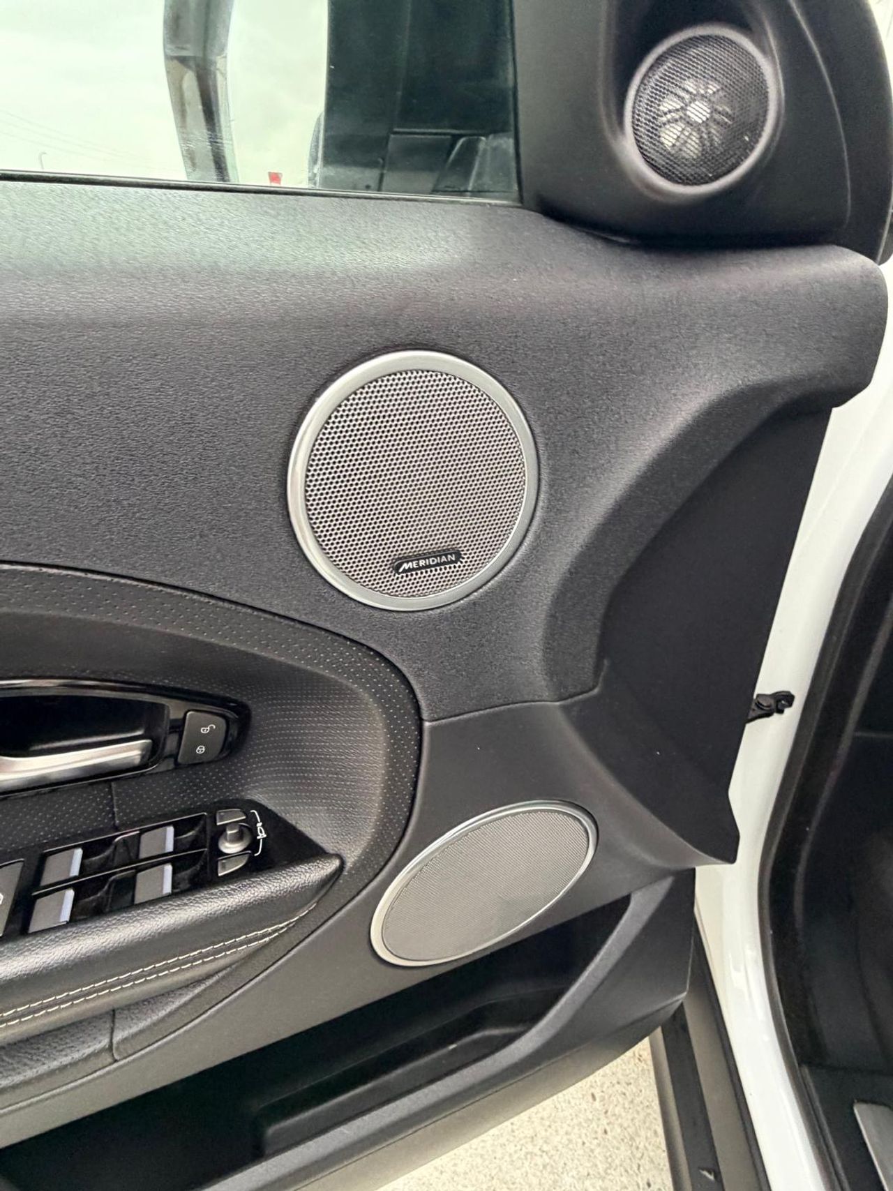 Land-Rover Range Rover Evoque  2.2L SD4 4x4 Prestige Auto 190cv - Foto 18