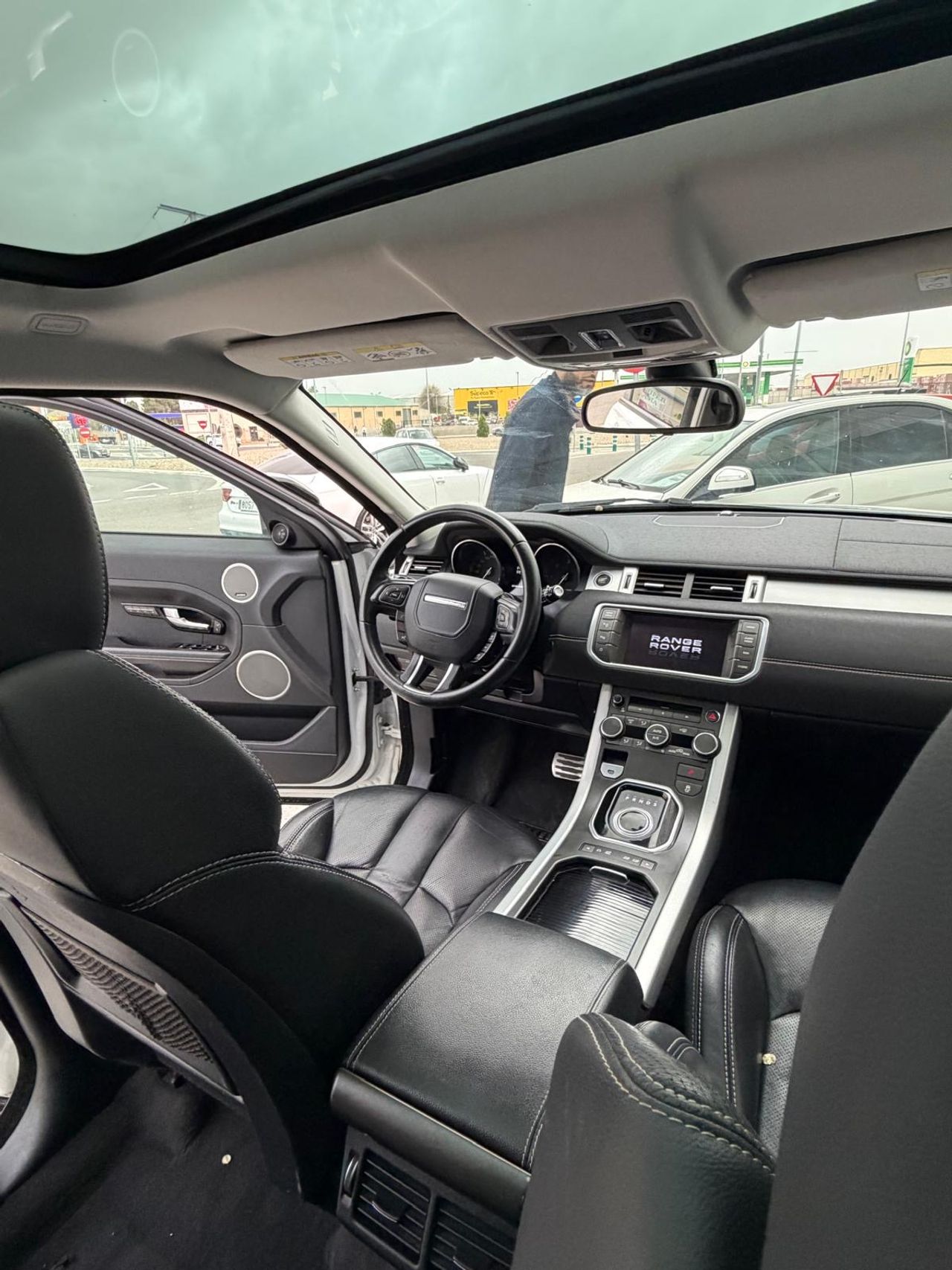 Land-Rover Range Rover Evoque  2.2L SD4 4x4 Prestige Auto 190cv - Foto 11