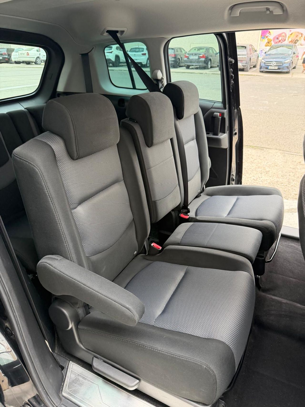 Mazda 5 2.0 diesel 7 plazas 143cv - Foto 10