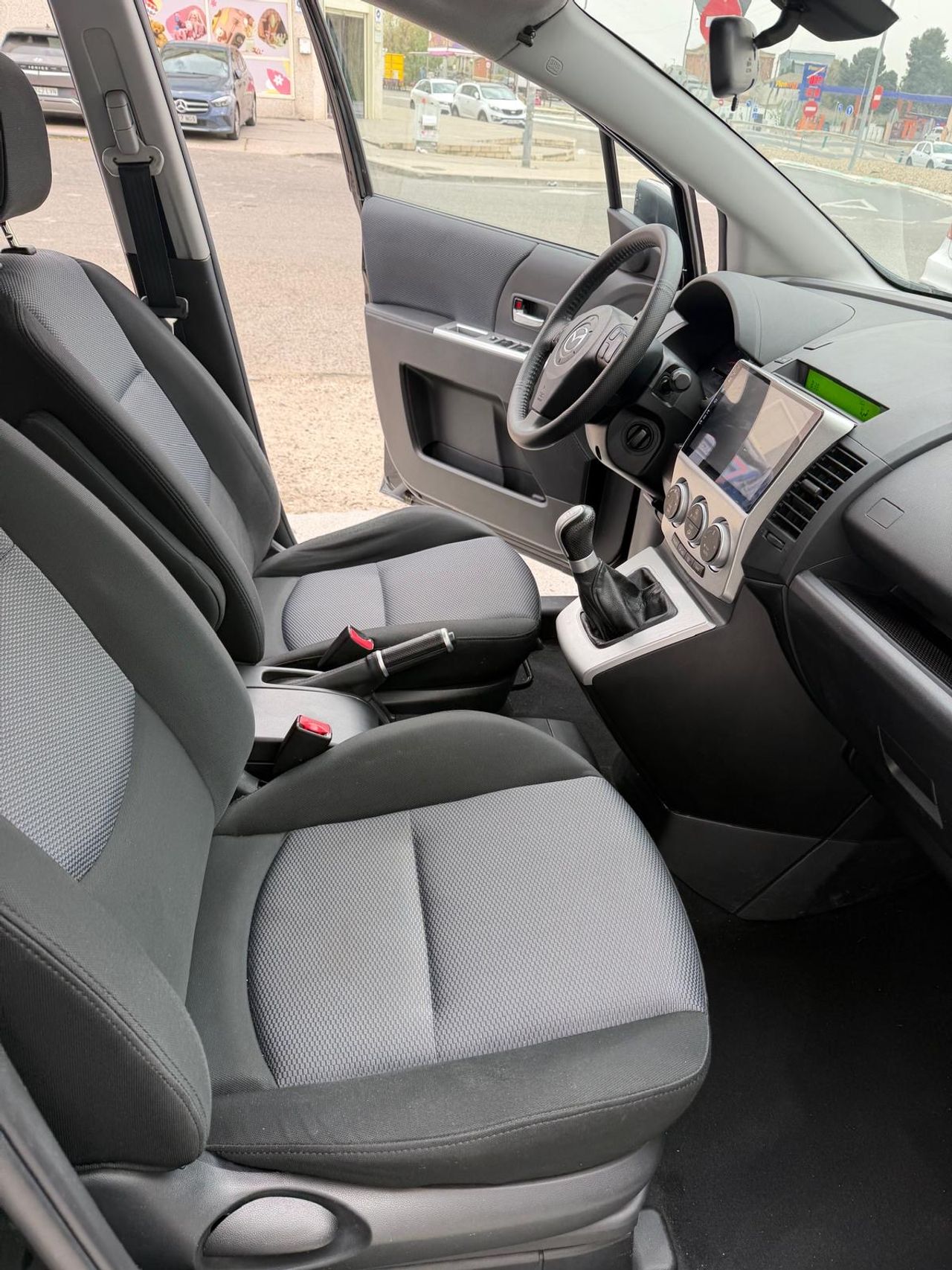 Mazda 5 2.0 diesel 7 plazas 143cv - Foto 12