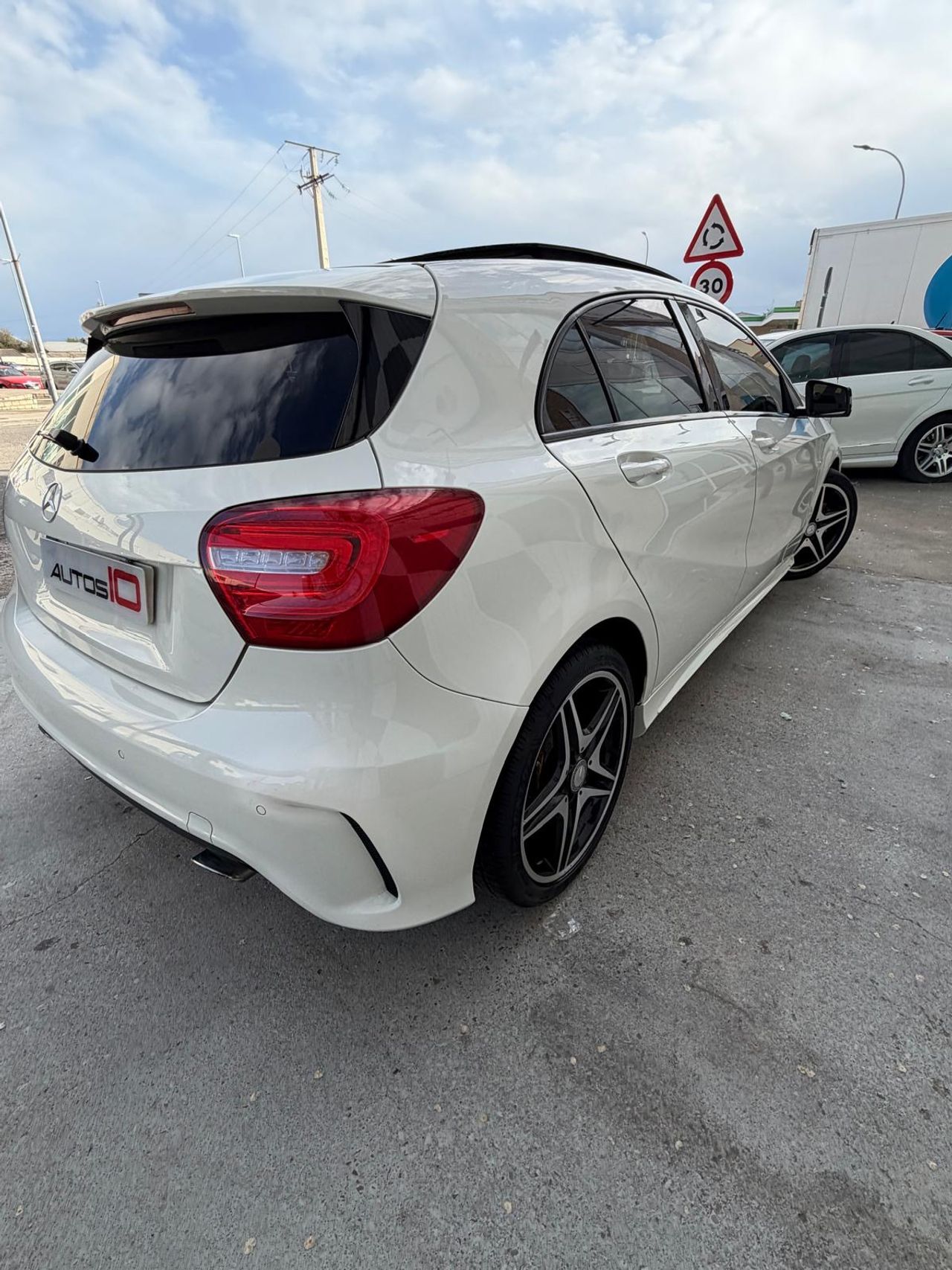 Mercedes Clase A 200CDI PACK AMG 150CV - Foto 8