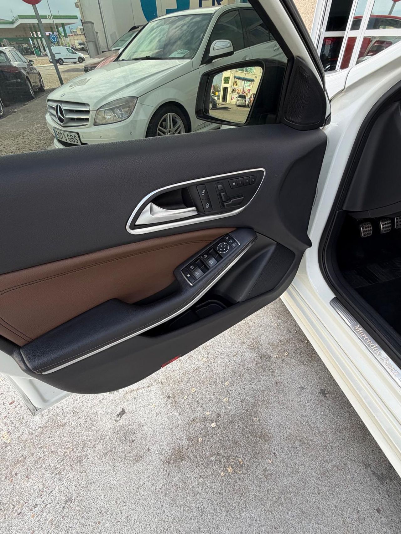 Mercedes Clase A 200CDI PACK AMG 150CV - Foto 15