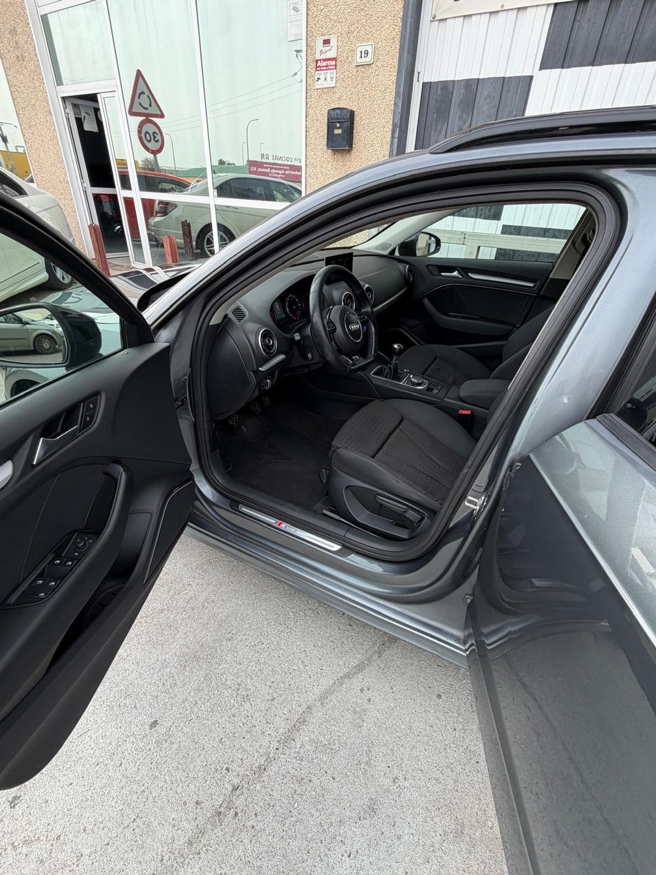 Audi A3 2.0 TDI 150CV S LINE - Foto 11