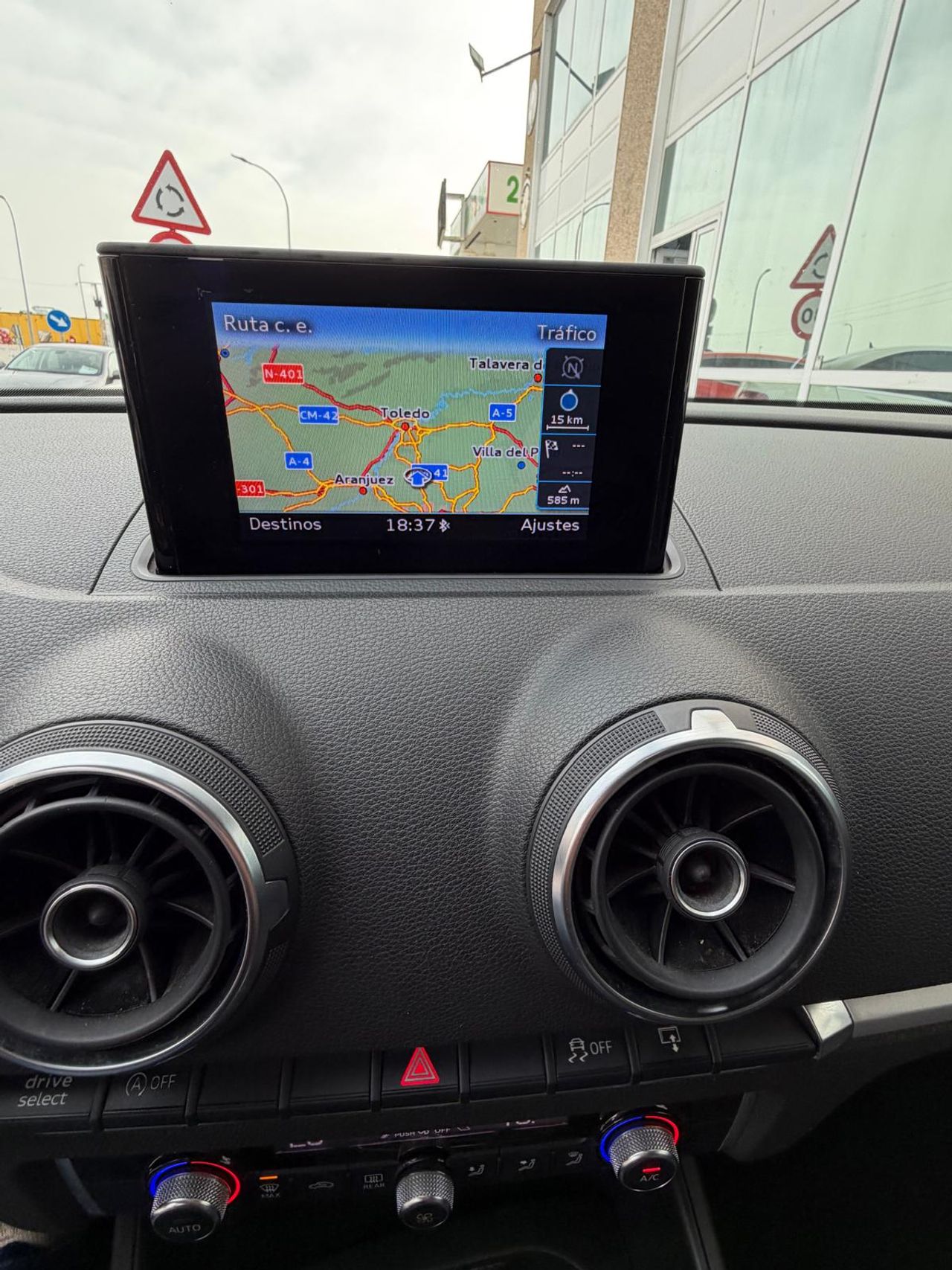 Audi A3 2.0 TDI 150CV S LINE - Foto 17