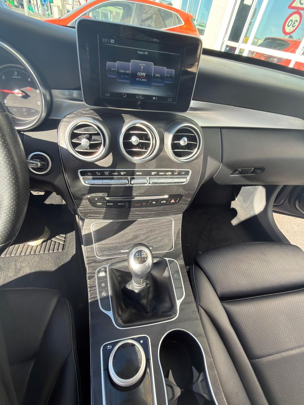 Mercedes Clase C 200 diesel 150cv - Foto 18