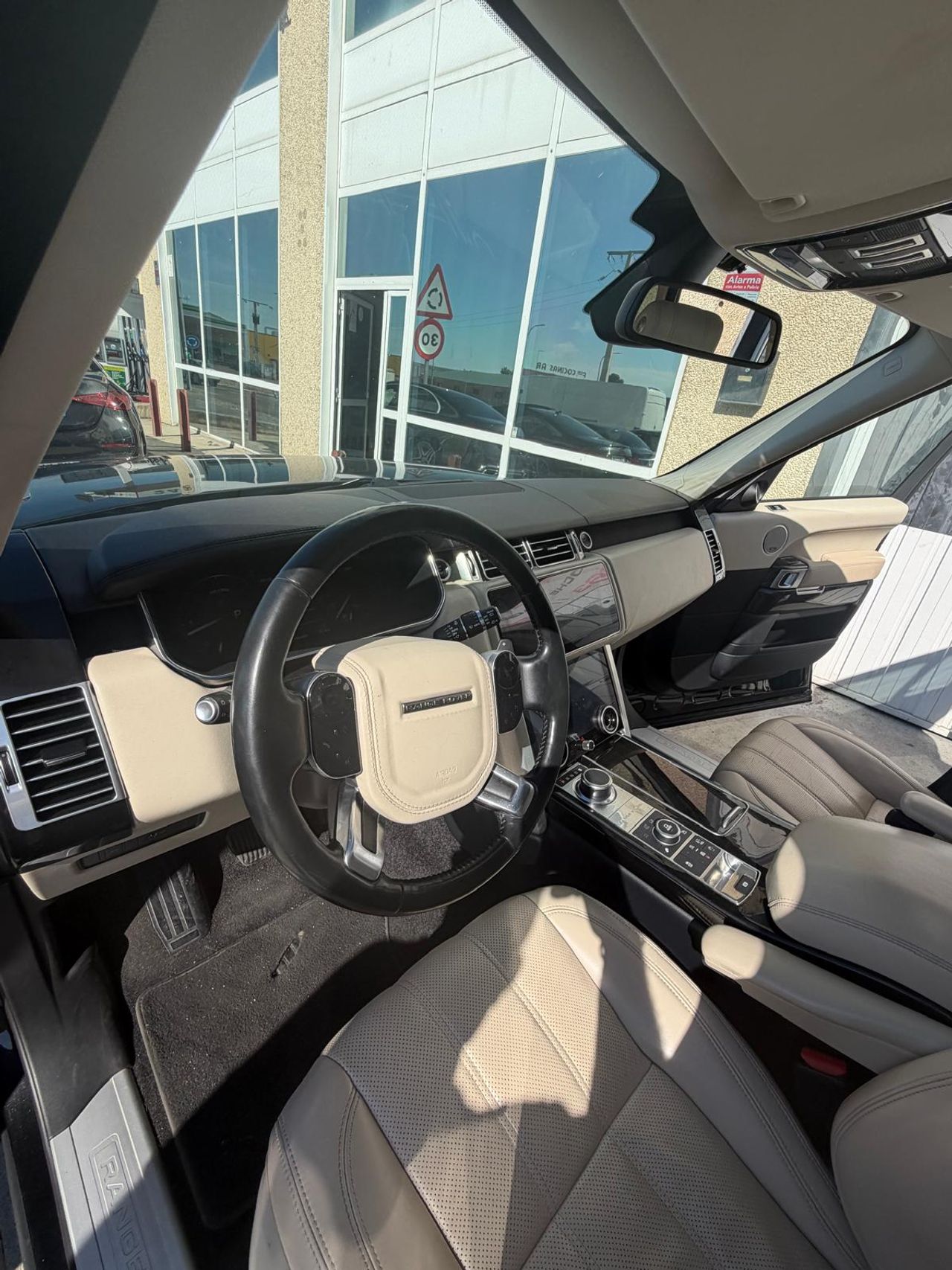 Land-Rover Range Rover 4.4 SDV8 VOGUE - Foto 16