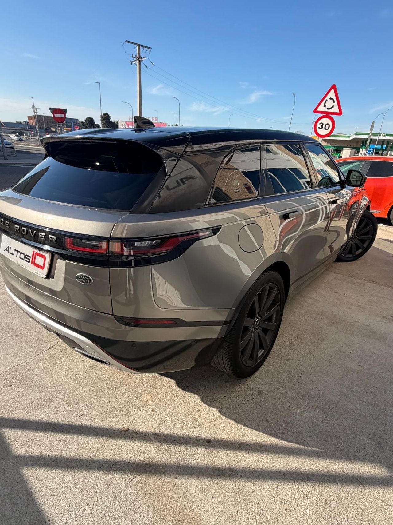 Land-Rover Range Rover Velar DIESEL 300CV DYNAMIC - Foto 7