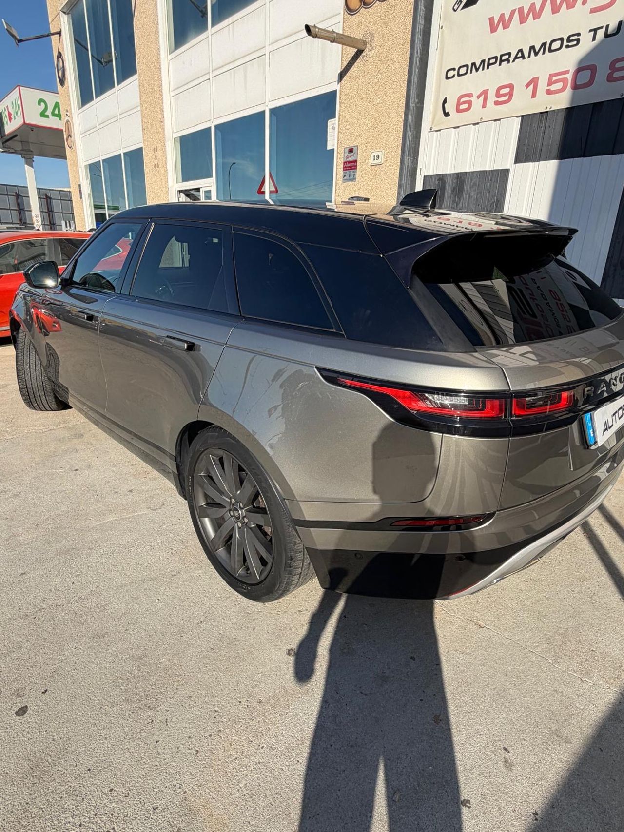 Land-Rover Range Rover Velar DIESEL 300CV DYNAMIC - Foto 6