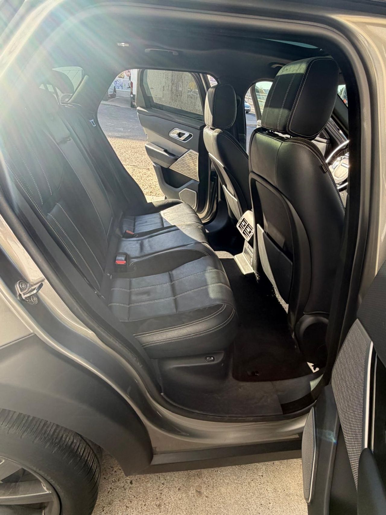 Land-Rover Range Rover Velar DIESEL 300CV DYNAMIC - Foto 14