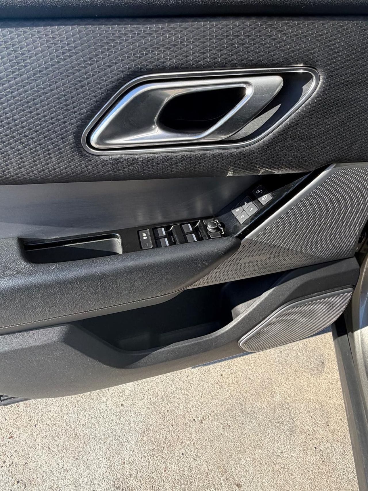 Land-Rover Range Rover Velar DIESEL 300CV DYNAMIC - Foto 16