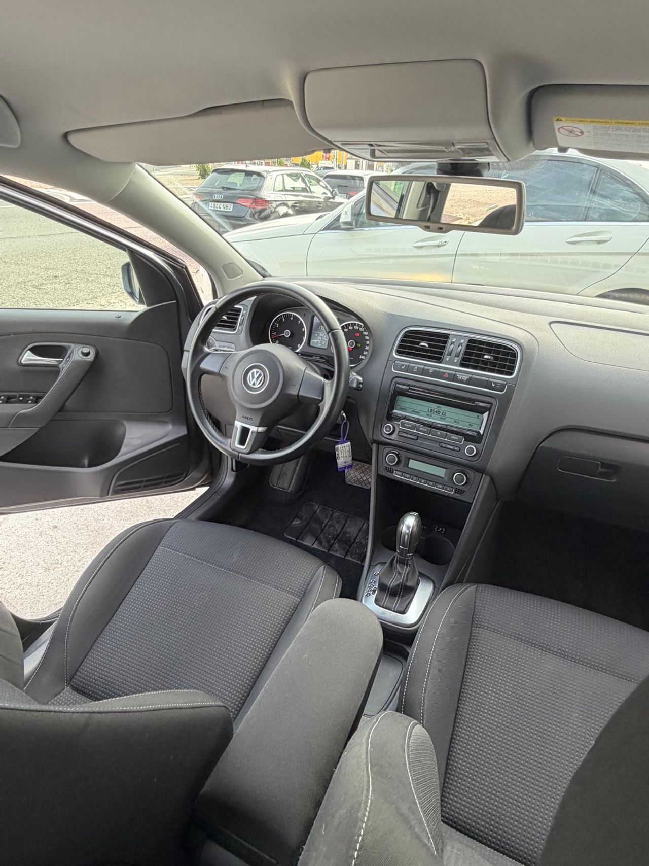 Volkswagen Polo GASOLINA CAMBIO AUTOMATICO - Foto 11