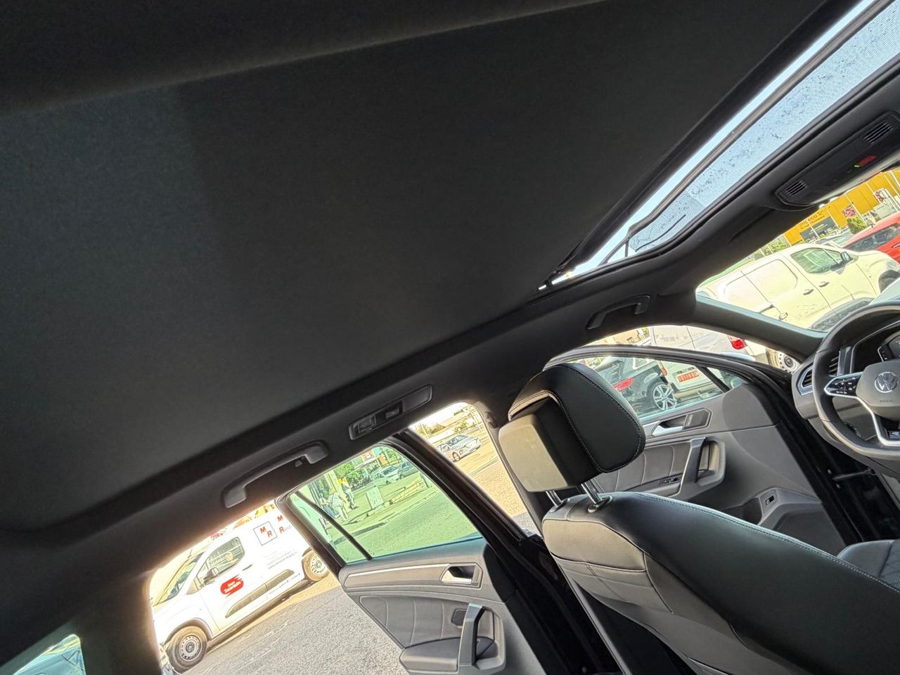 Volkswagen Tiguan 150cv R LINE - Foto 8