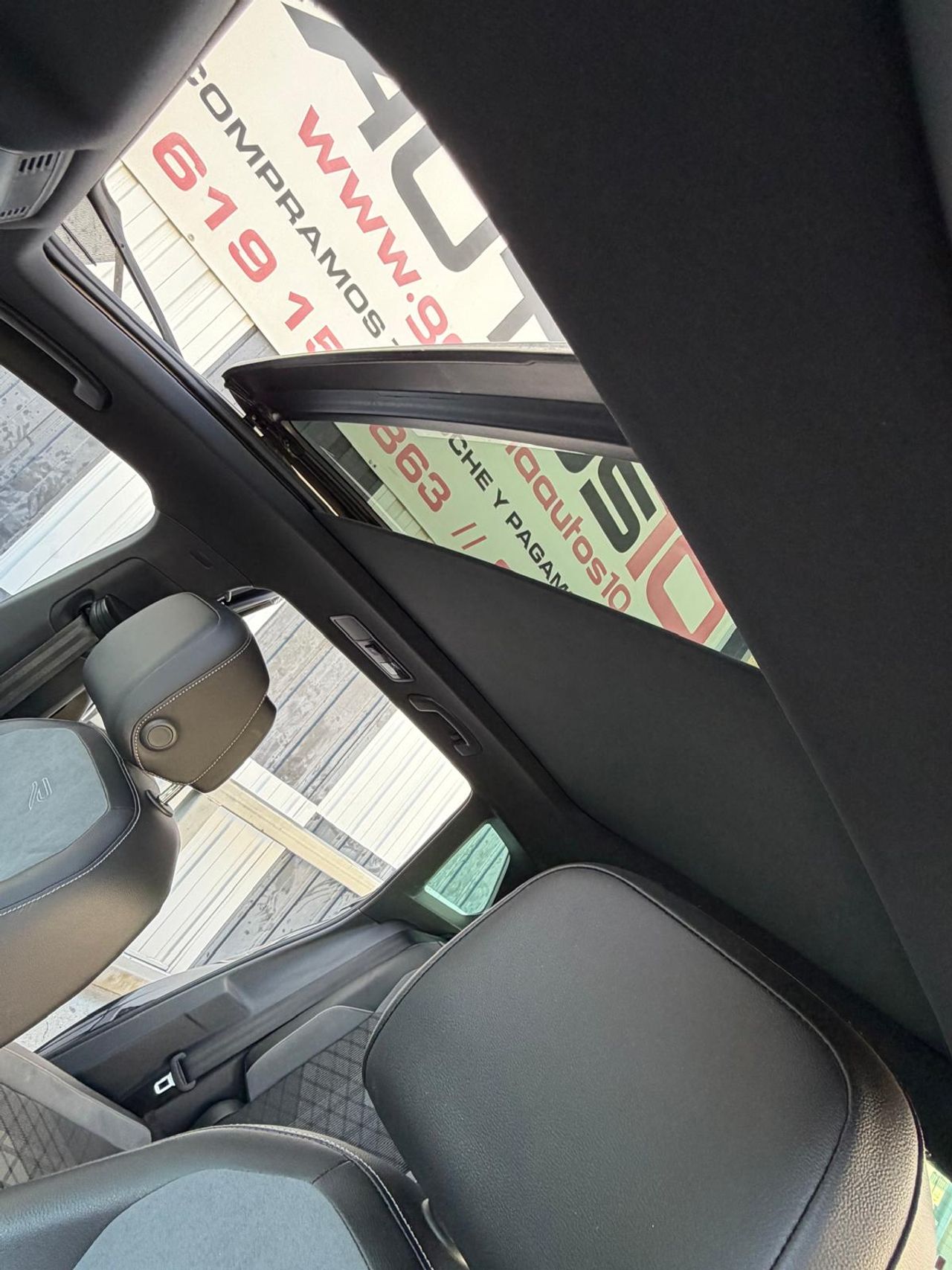 Volkswagen Tiguan 150cv R LINE - Foto 15