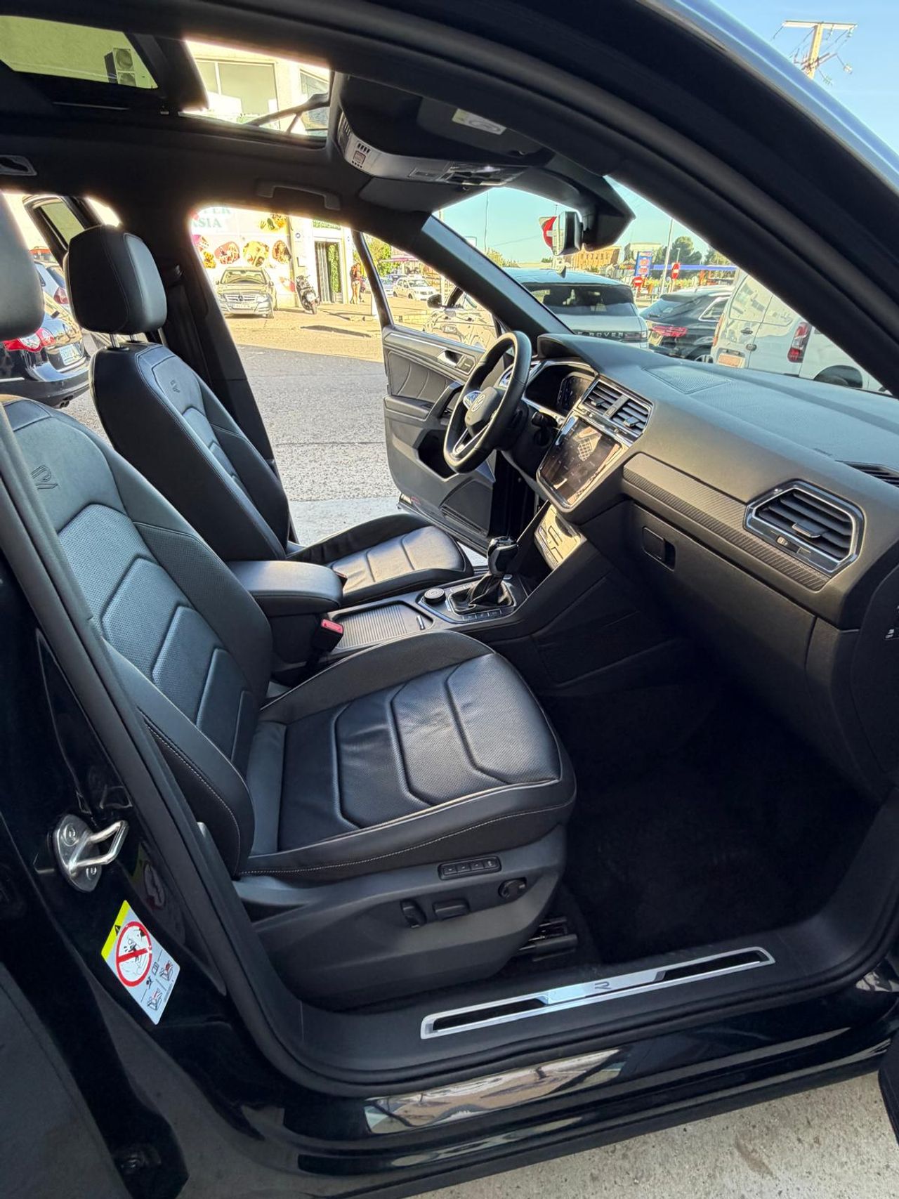 Volkswagen Tiguan  Allspace RLine 2.0 TDI DSG 4Motion - Foto 19