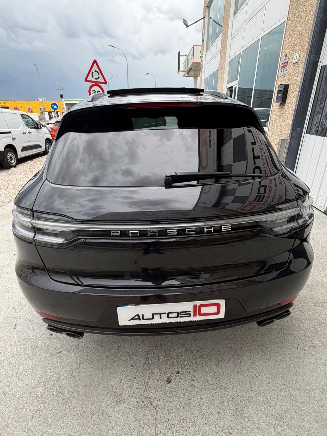 Porsche Macan TURBO 400CV - Foto 5