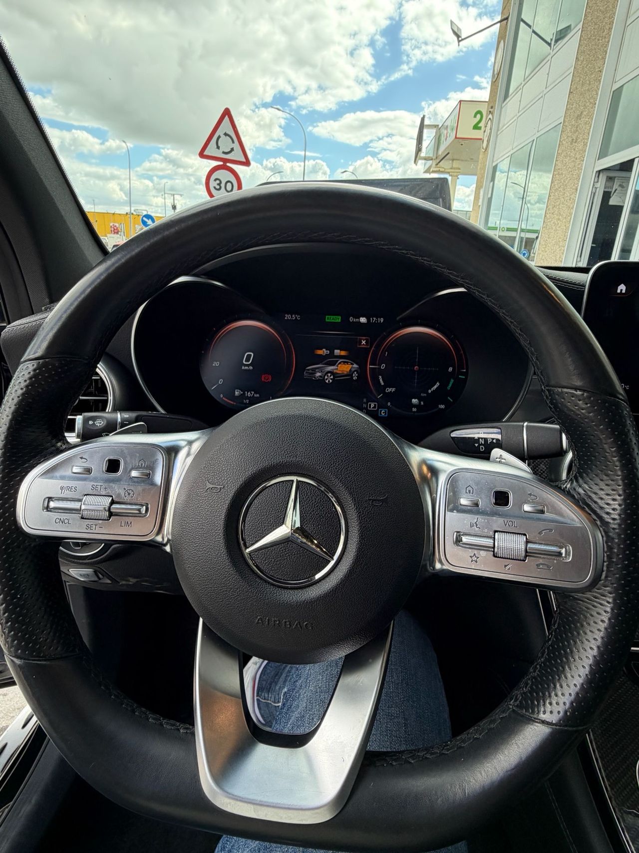 Mercedes GLC Coupé 300 e 4 matic - Foto 23