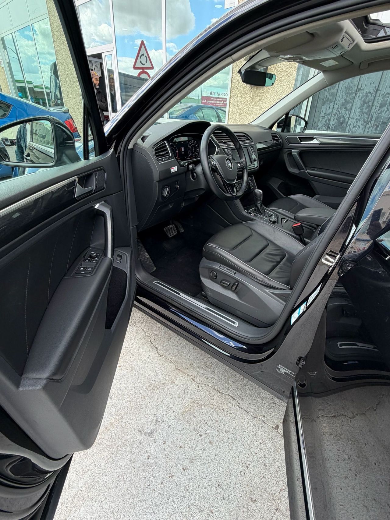 Volkswagen Tiguan 240cv r line - Foto 11