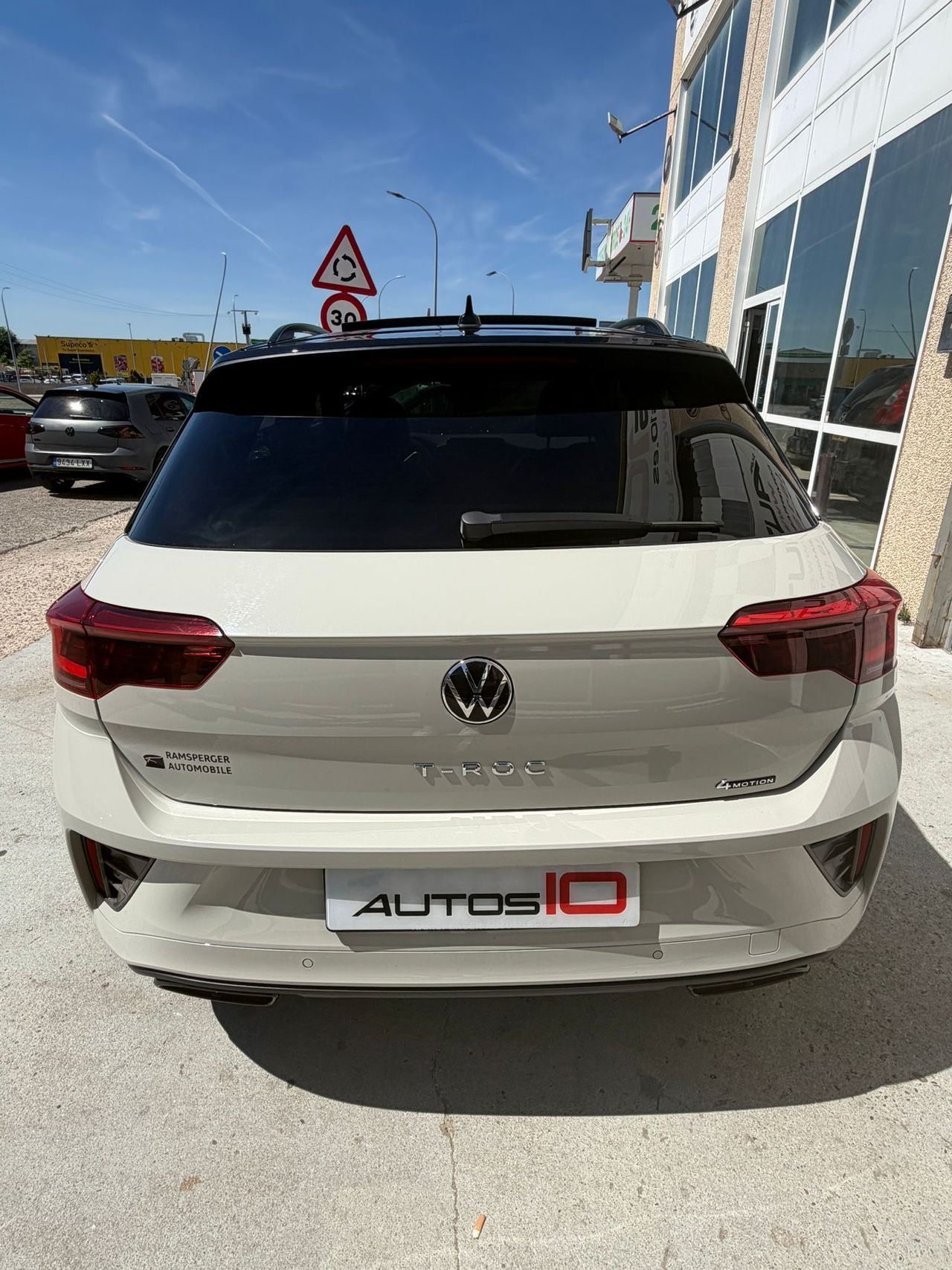Volkswagen T-Roc 2.0 tdi s line 4 motion 150cv - Foto 5