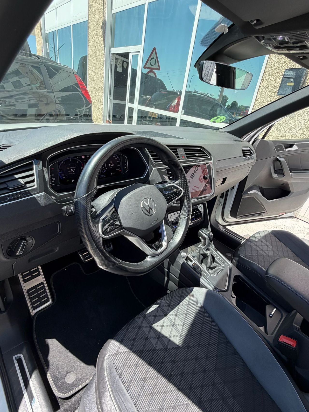 Volkswagen Tiguan r line 150cv DSG - Foto 11
